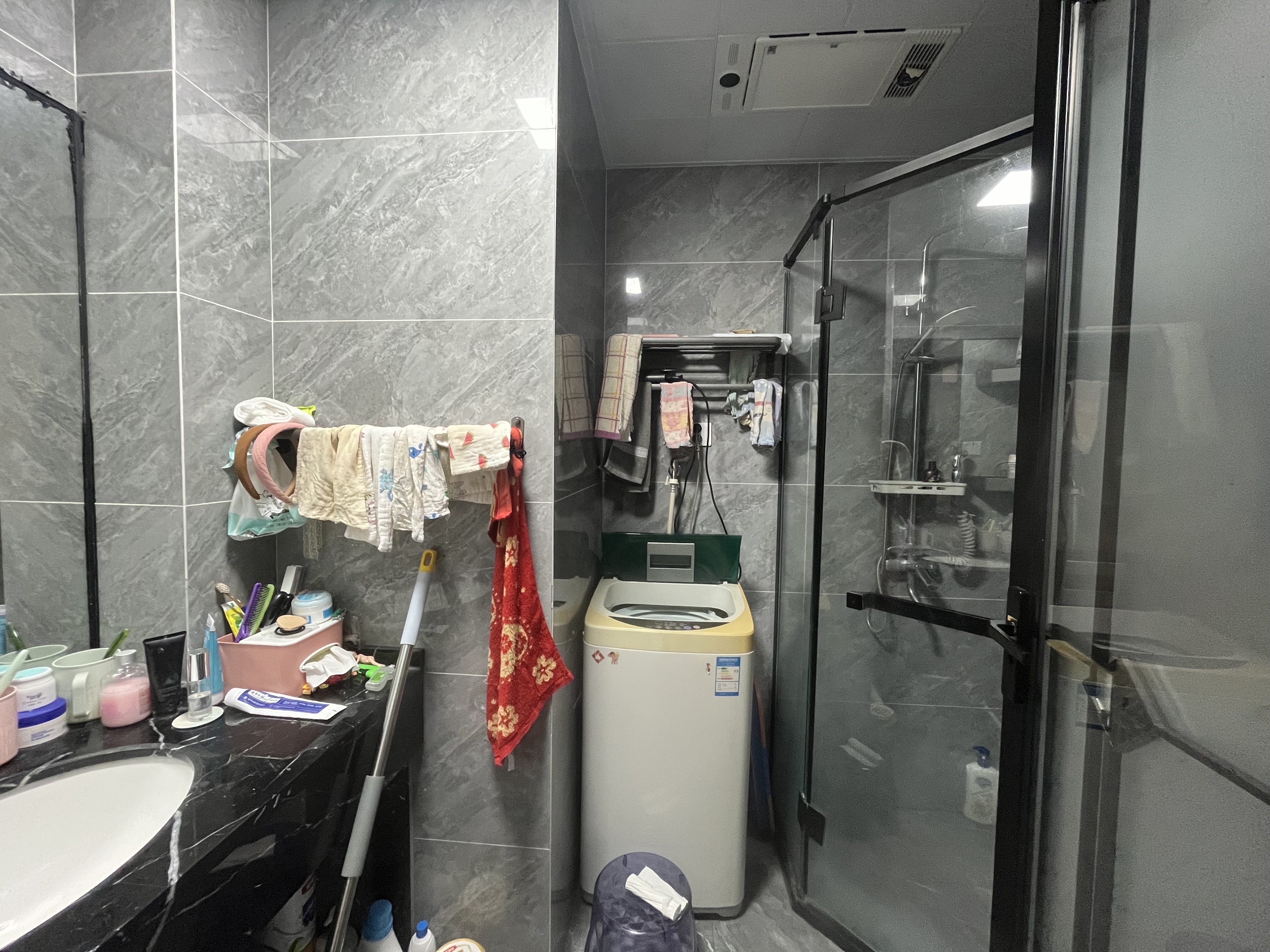 青春里  2室1厅1卫    48.0万 青春里  2室1厅1卫    48.0万