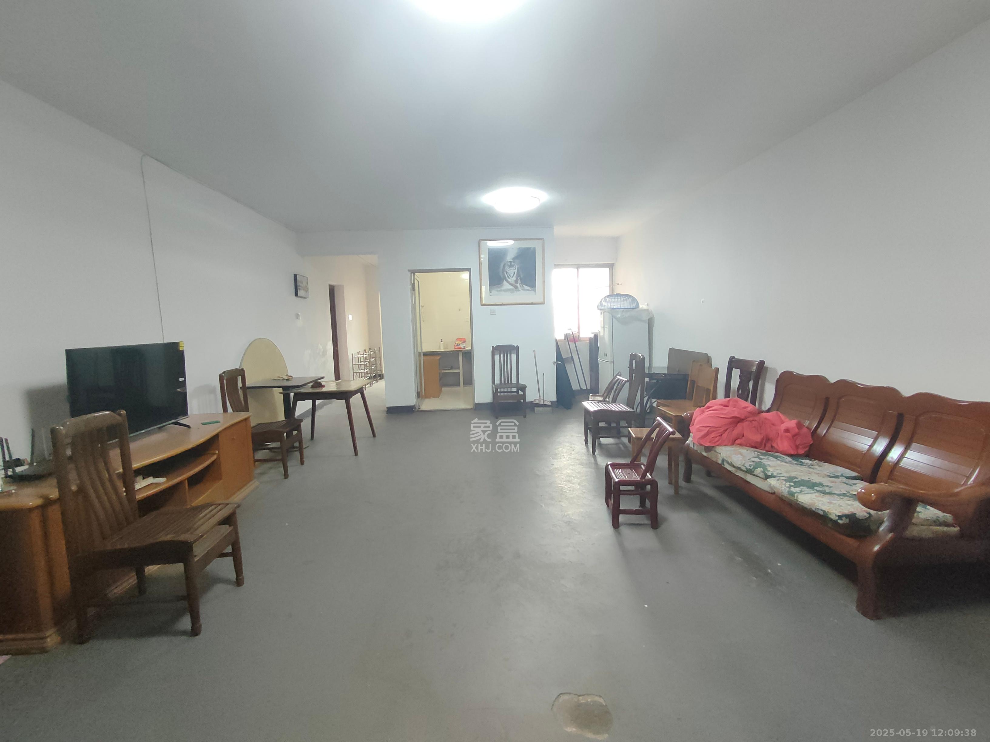 机械化宿舍 2室1厅1卫 900.0元/月 机械化宿舍 2室1厅1卫 900.0元/月室内图