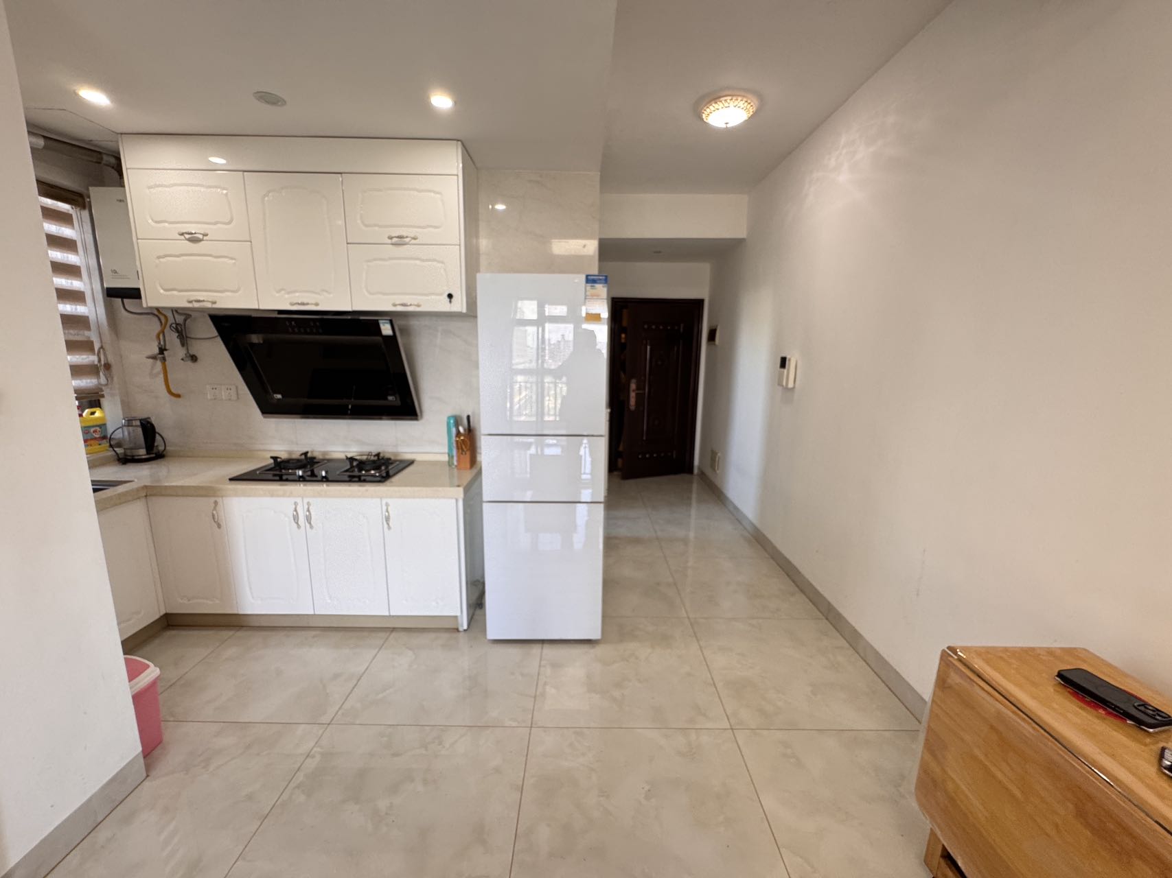 国贸城市花园 1室1厅1卫 95.0万 国贸城市花园 1室1厅1卫 95.0万客厅