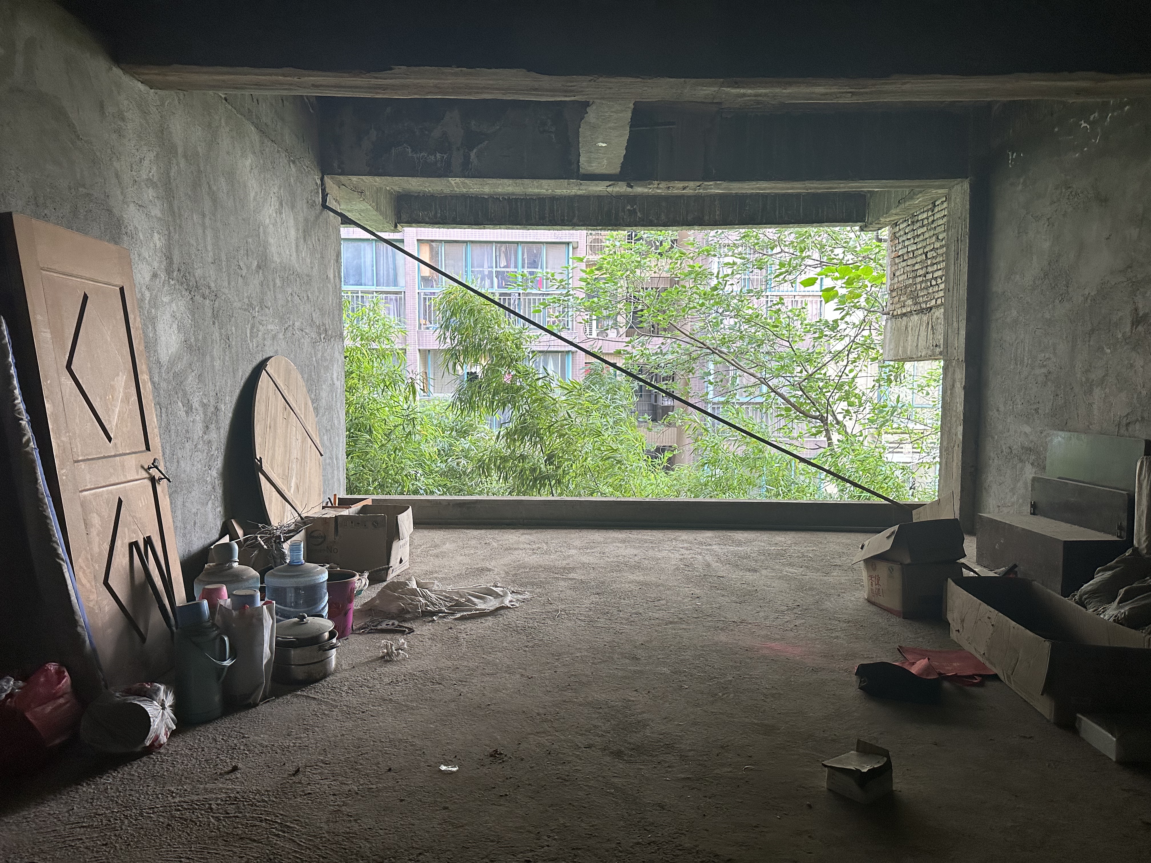 源园新村  8室2厅3卫    180.0万 源园新村  8室2厅3卫    180.0万室内图