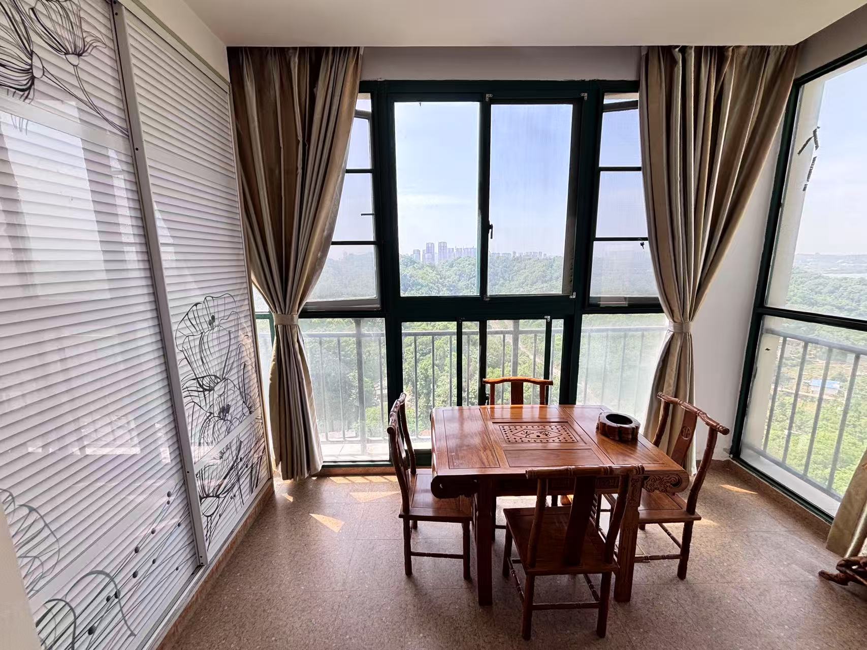 经世皇城 3室2厅1卫 62.0万 经世皇城 3室2厅1卫 62.0万室内图