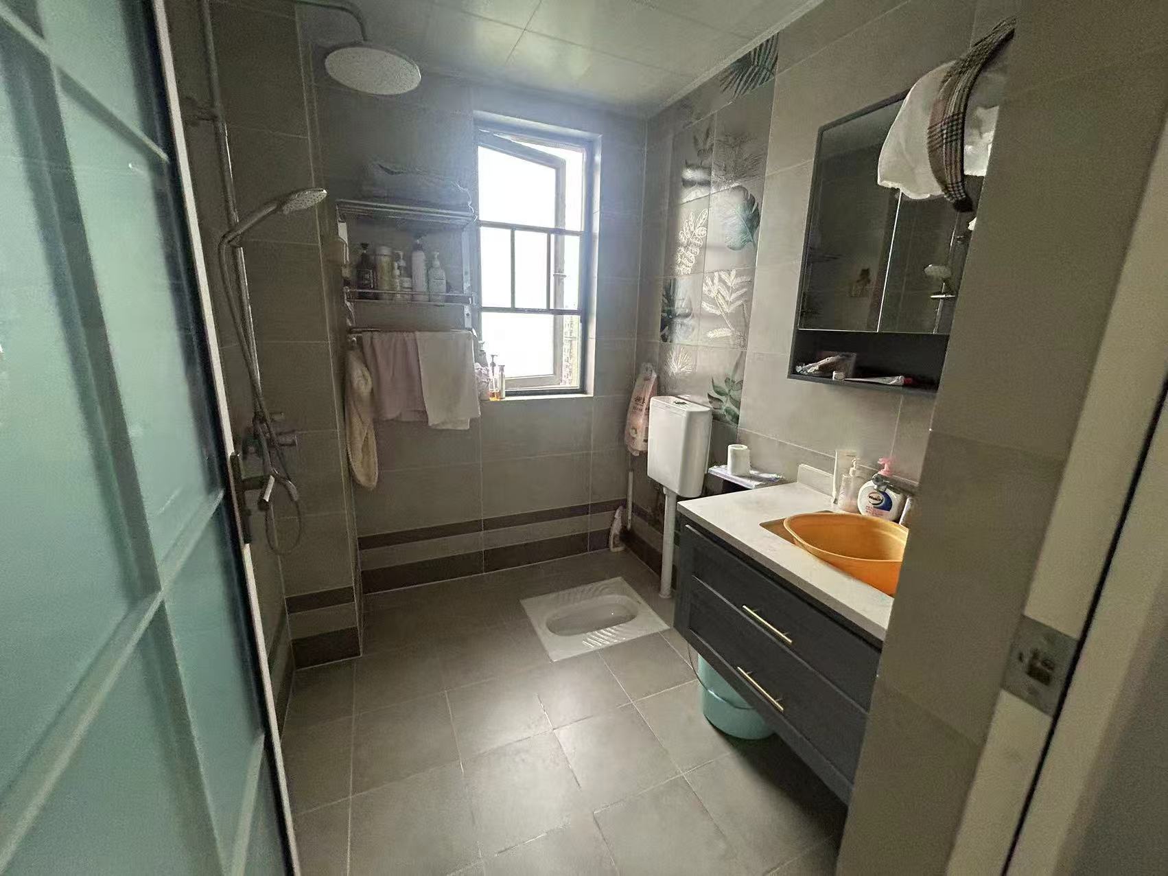 中建江湾壹号 4室2厅2卫 120.0万 中建江湾壹号 4室2厅2卫 120.0万室内图