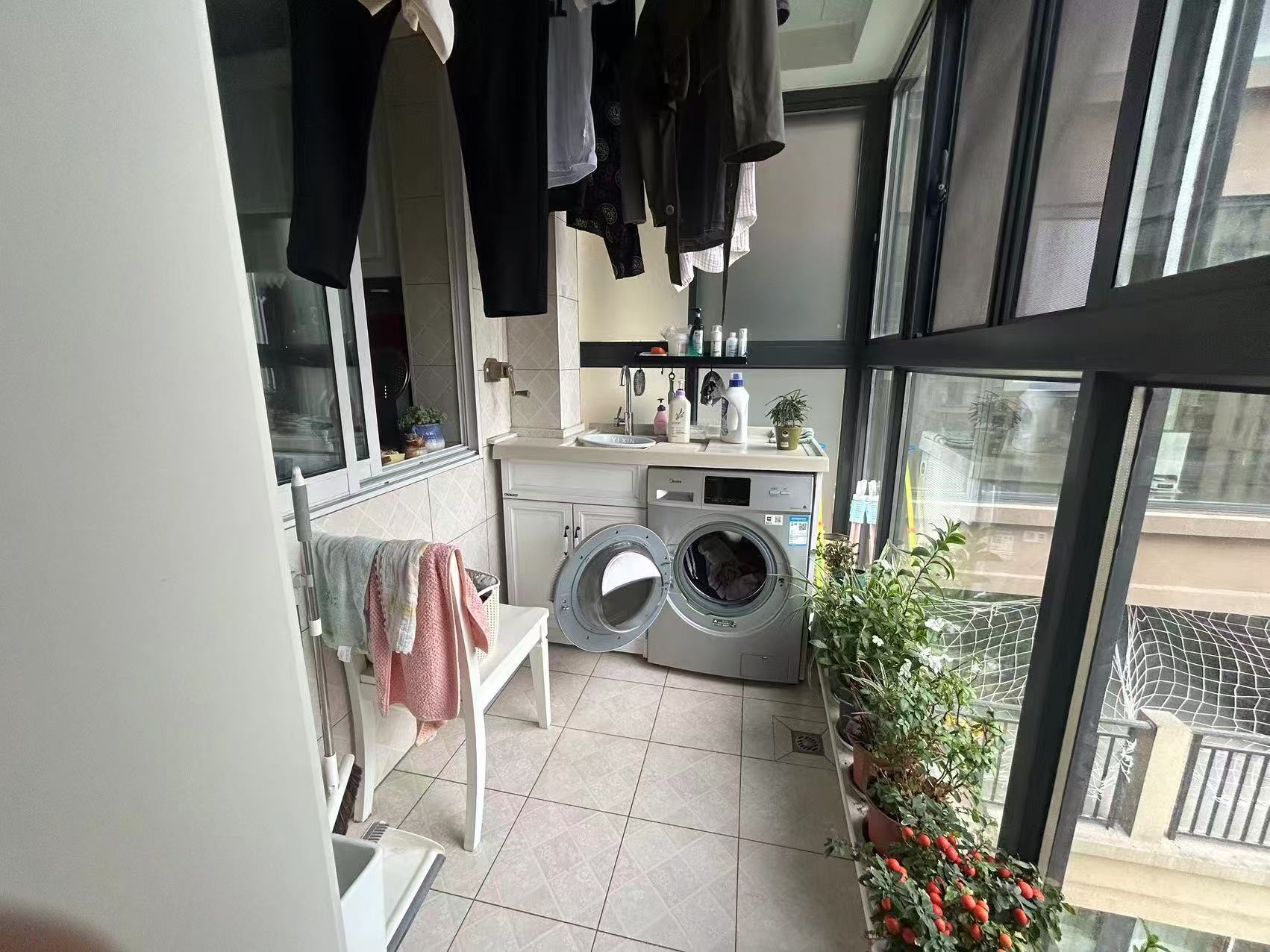 中建江湾壹号 4室2厅2卫 120.0万 中建江湾壹号 4室2厅2卫 120.0万室内图