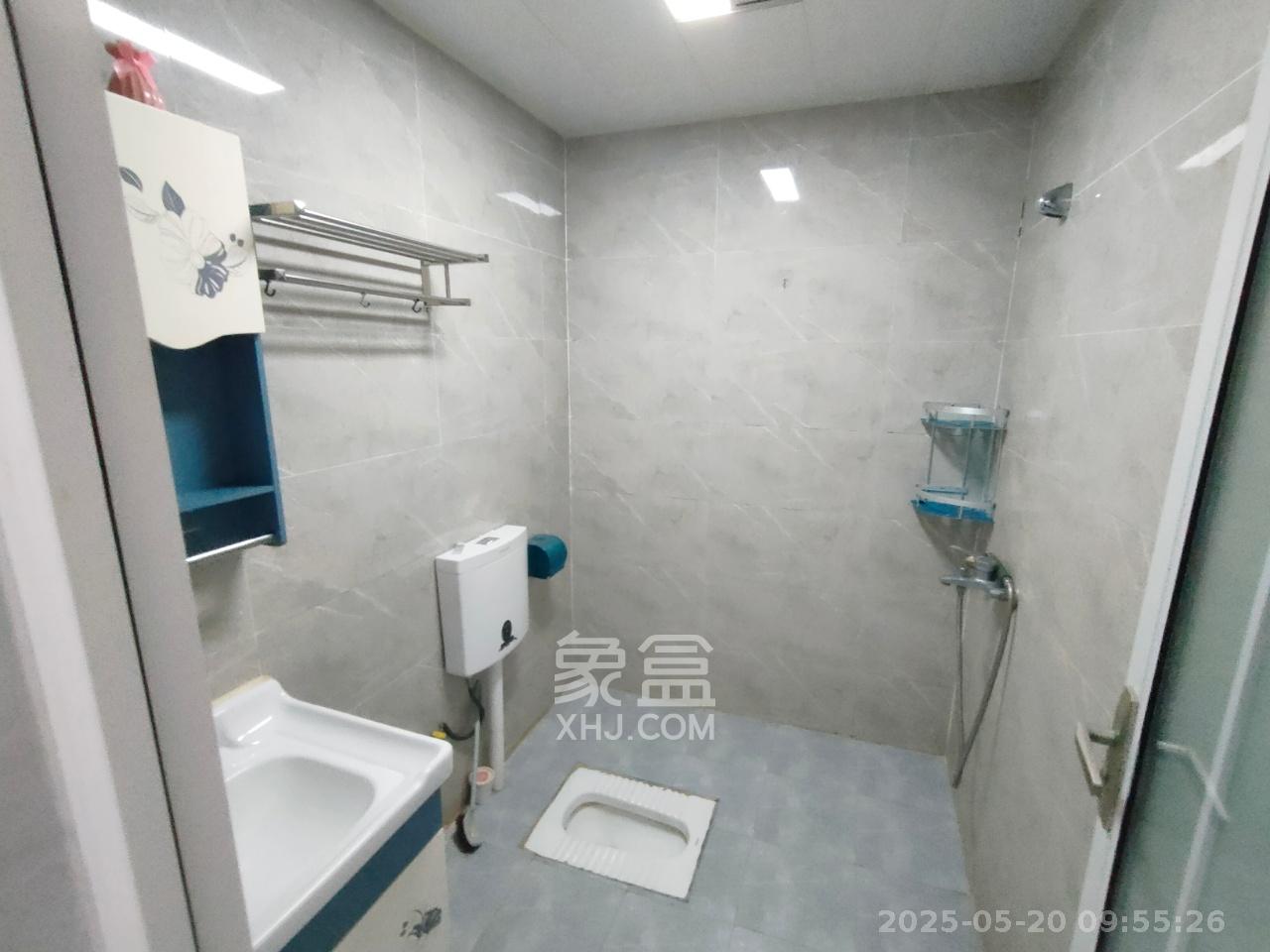 江南华府  1室1厅1卫   1600.00元/月室内图