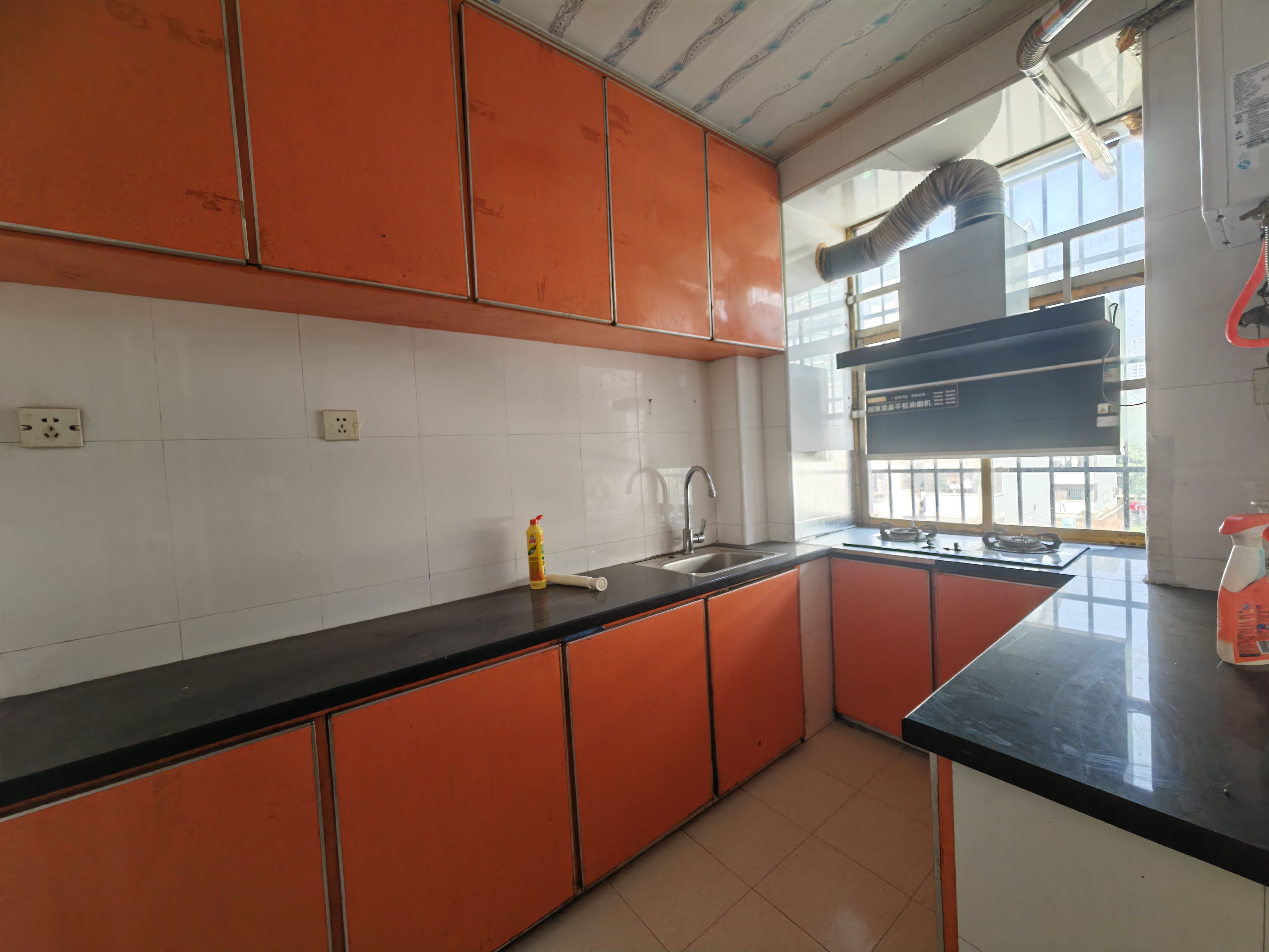 名牌大厦 3室0厅0卫 1800.0元/月 名牌大厦 3室0厅0卫 1800.0元/月室内图