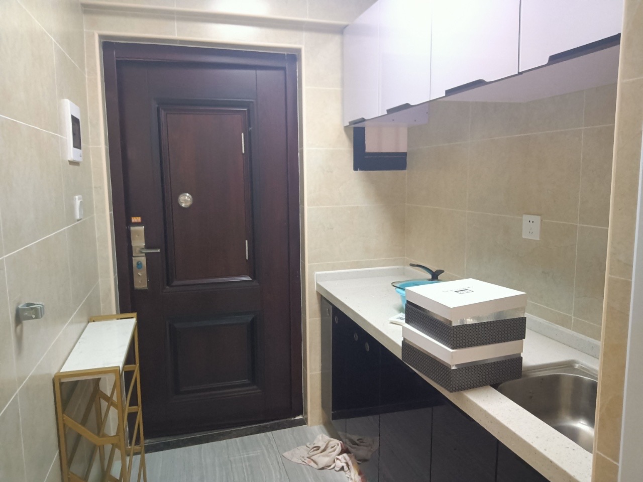 加州阳光 2室1厅1卫 1500.0元/月 加州阳光 2室1厅1卫 1500.0元/月室内图