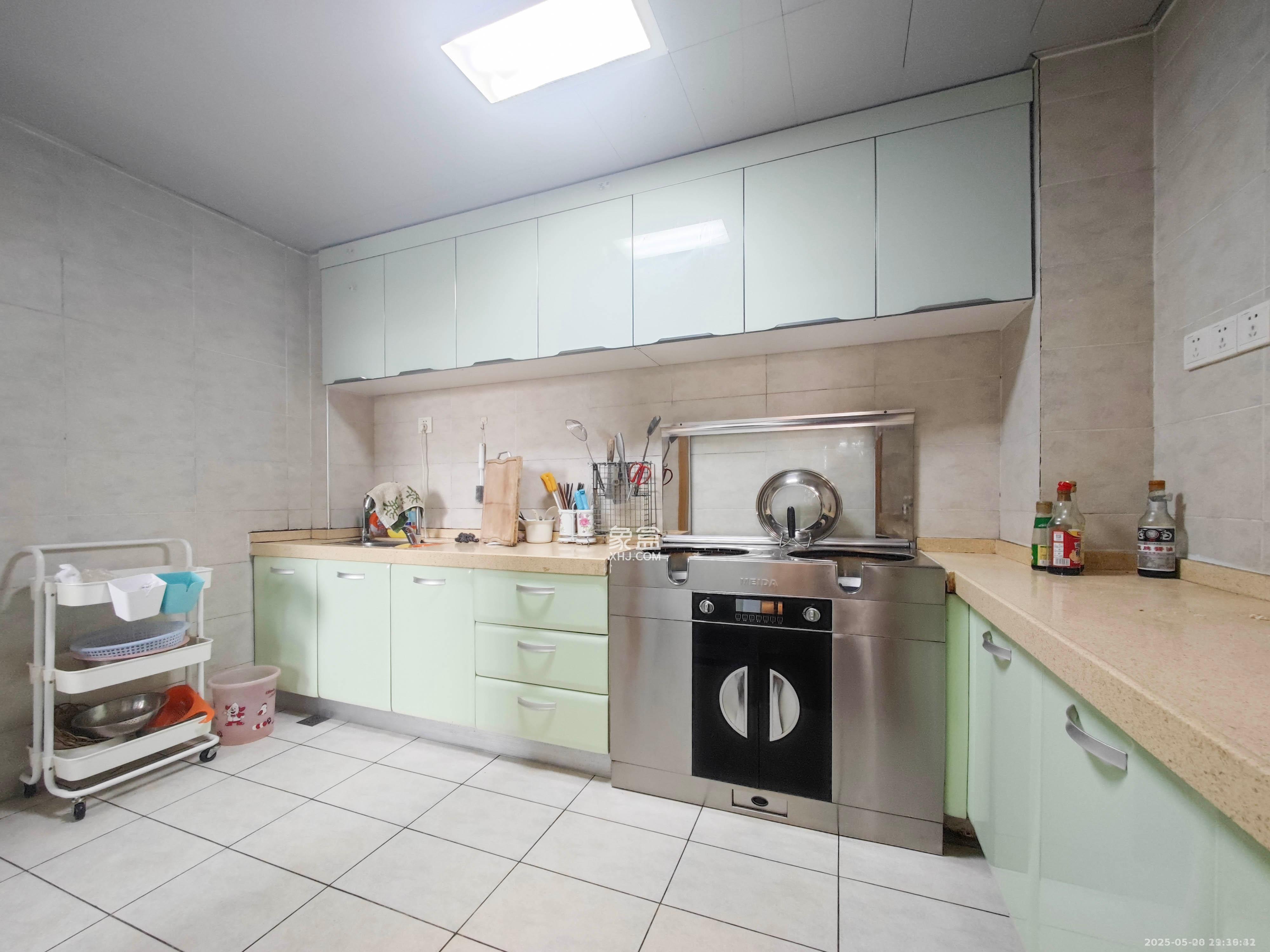 山水熙园 3室2厅2卫 2700.0元/月 山水熙园 3室2厅2卫 2700.0元/月室内图