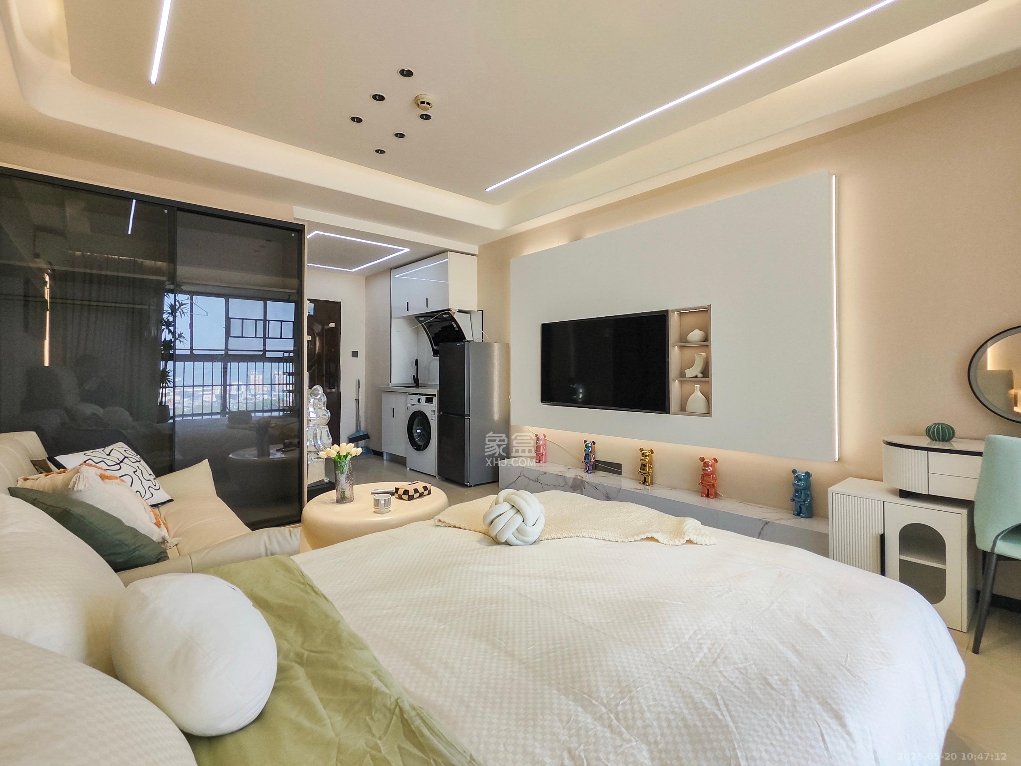 芙蓉同发 1室1厅1卫 2400.0元/月 芙蓉同发 1室1厅1卫 2400.0元/月室内图