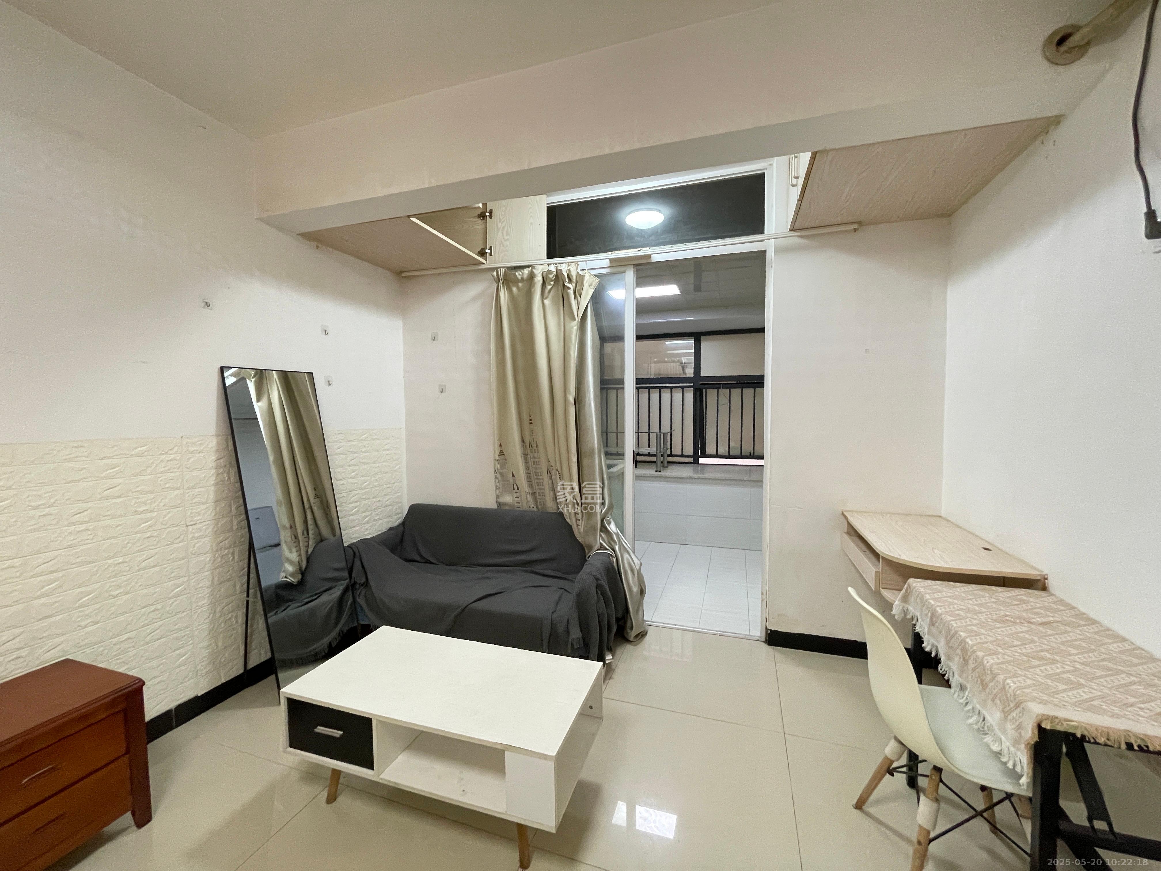 南建公寓  1室0厅0卫   1600.00元/月室内图1