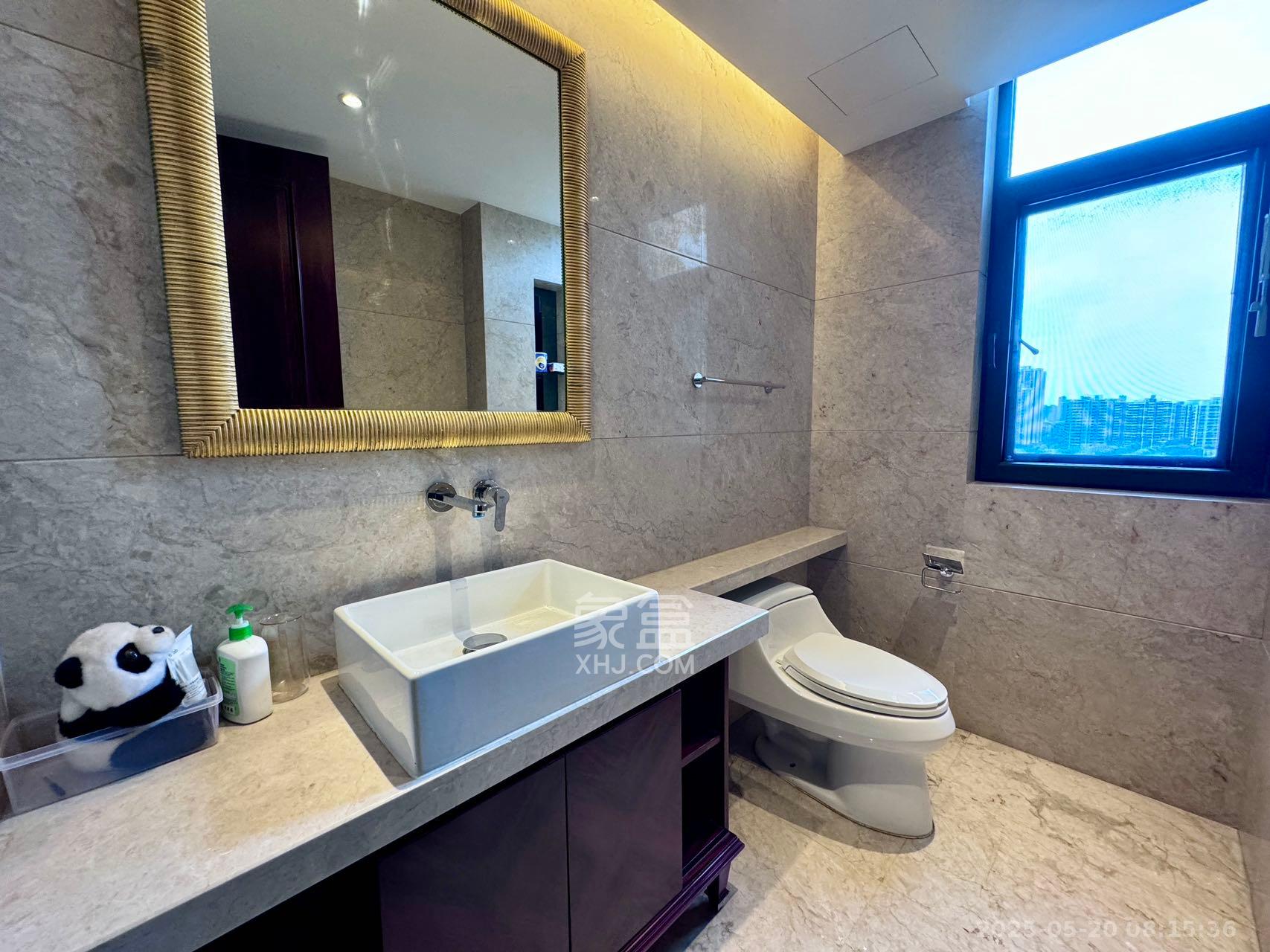 运达中央广场一、二期 5室2厅5卫 21800.0元/月 运达中央广场一、二期 5室2厅5卫 21800.0元/月室内图