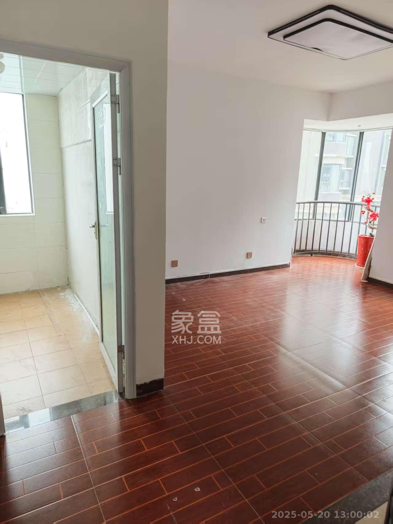 西城龙庭 4室2厅2卫 2200.0元/月 西城龙庭 4室2厅2卫 2200.0元/月室内图