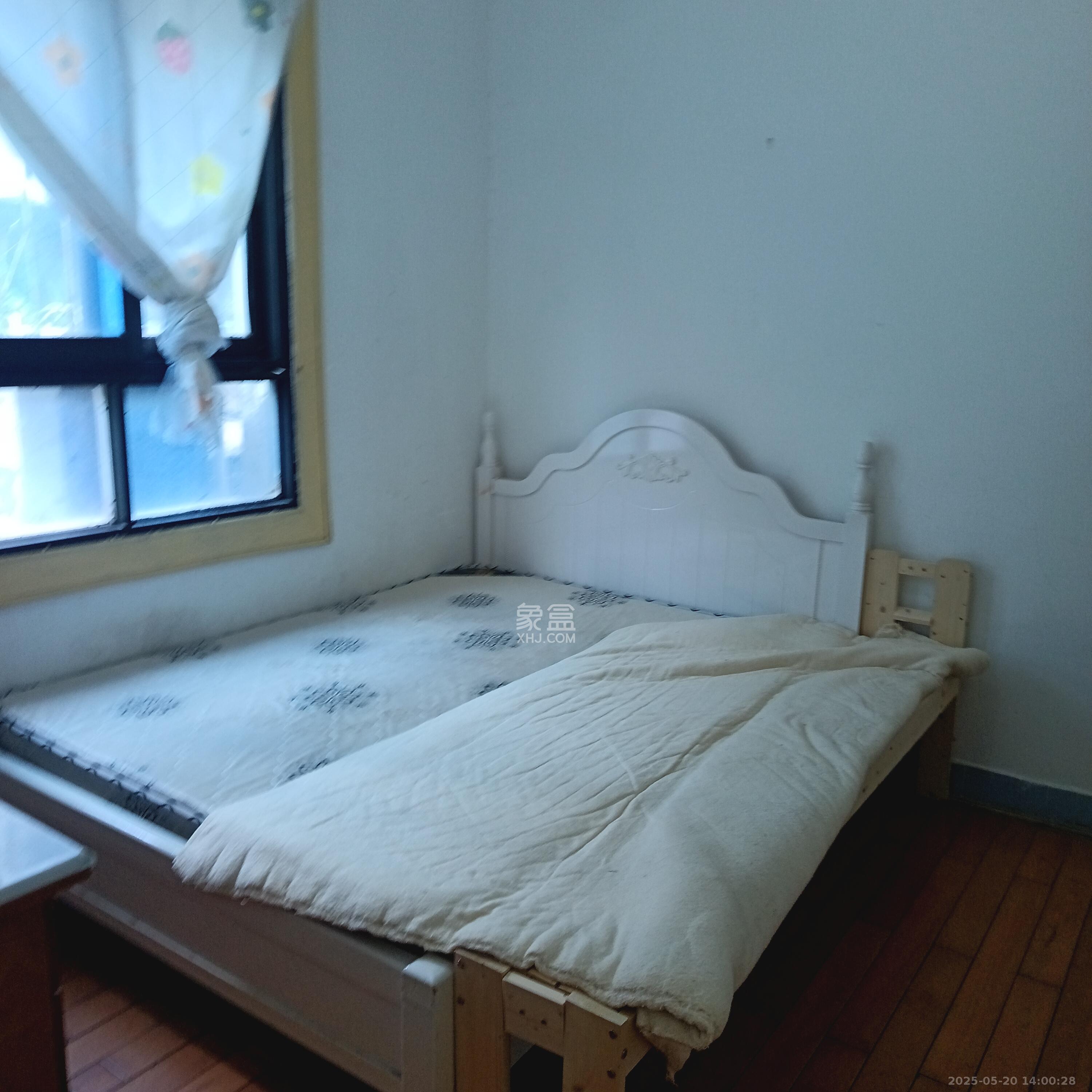 人民新村  2室1厅1卫    1600.0元/月 人民新村  2室1厅1卫    1600.0元/月