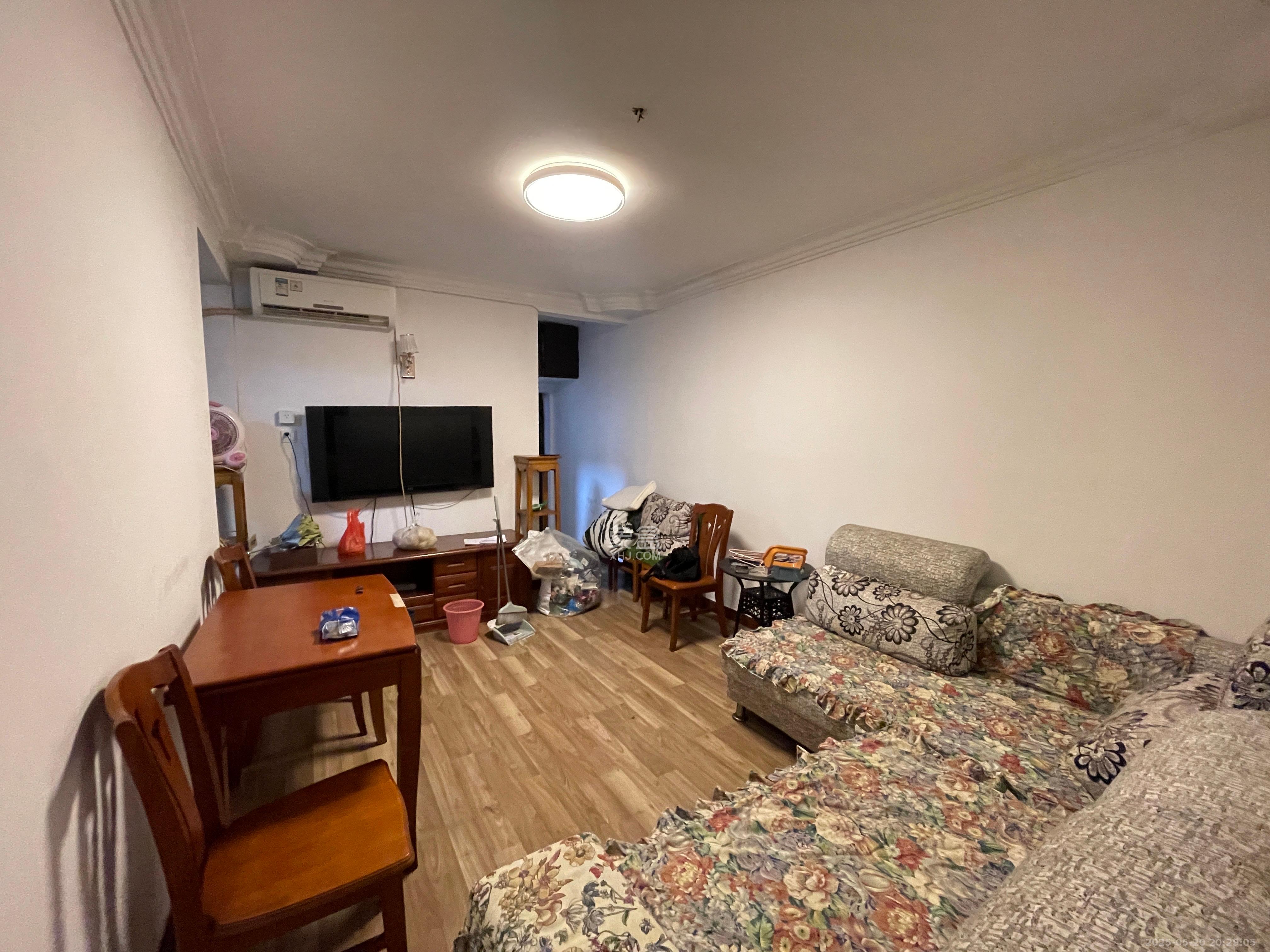 吉景小区  2室1厅1卫   2200.00元/月室内图