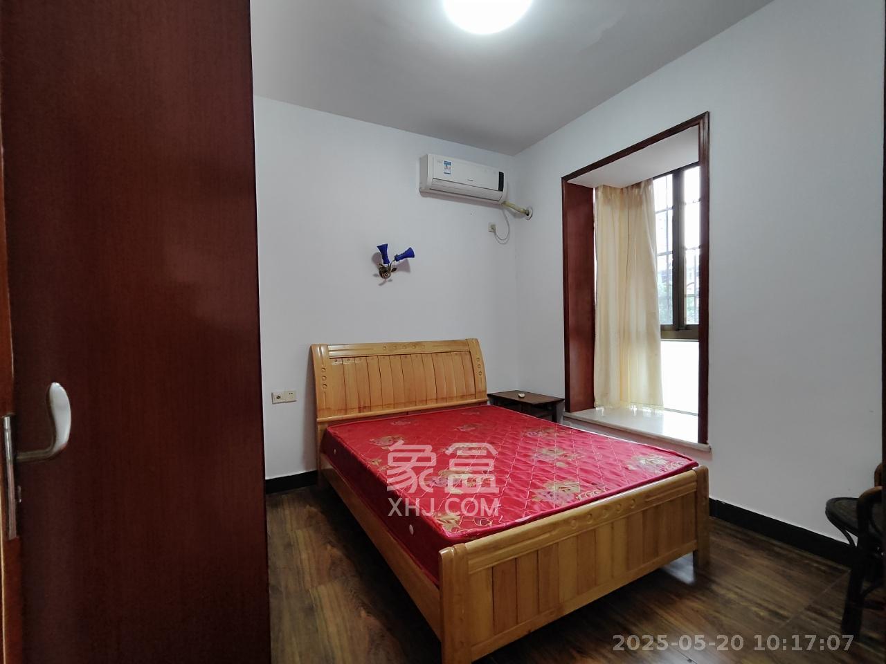 向阳湖安置小区 2室2厅1卫 3200.0元/月 向阳湖安置小区 2室2厅1卫 3200.0元/月室内图