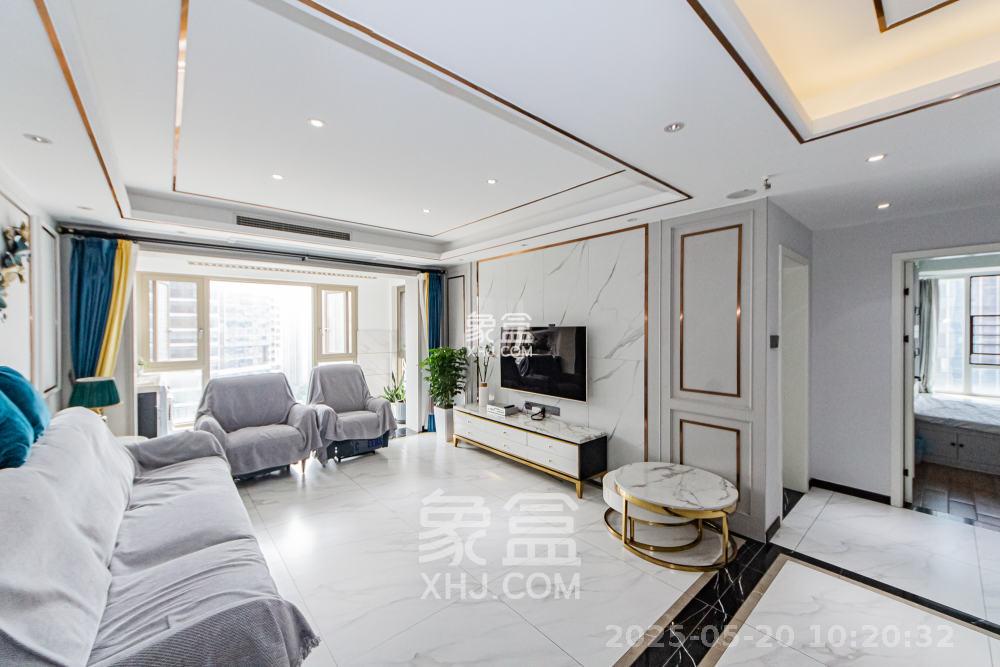 北辰三角洲C2区  3室2厅2卫   5200.00元/月室内图
