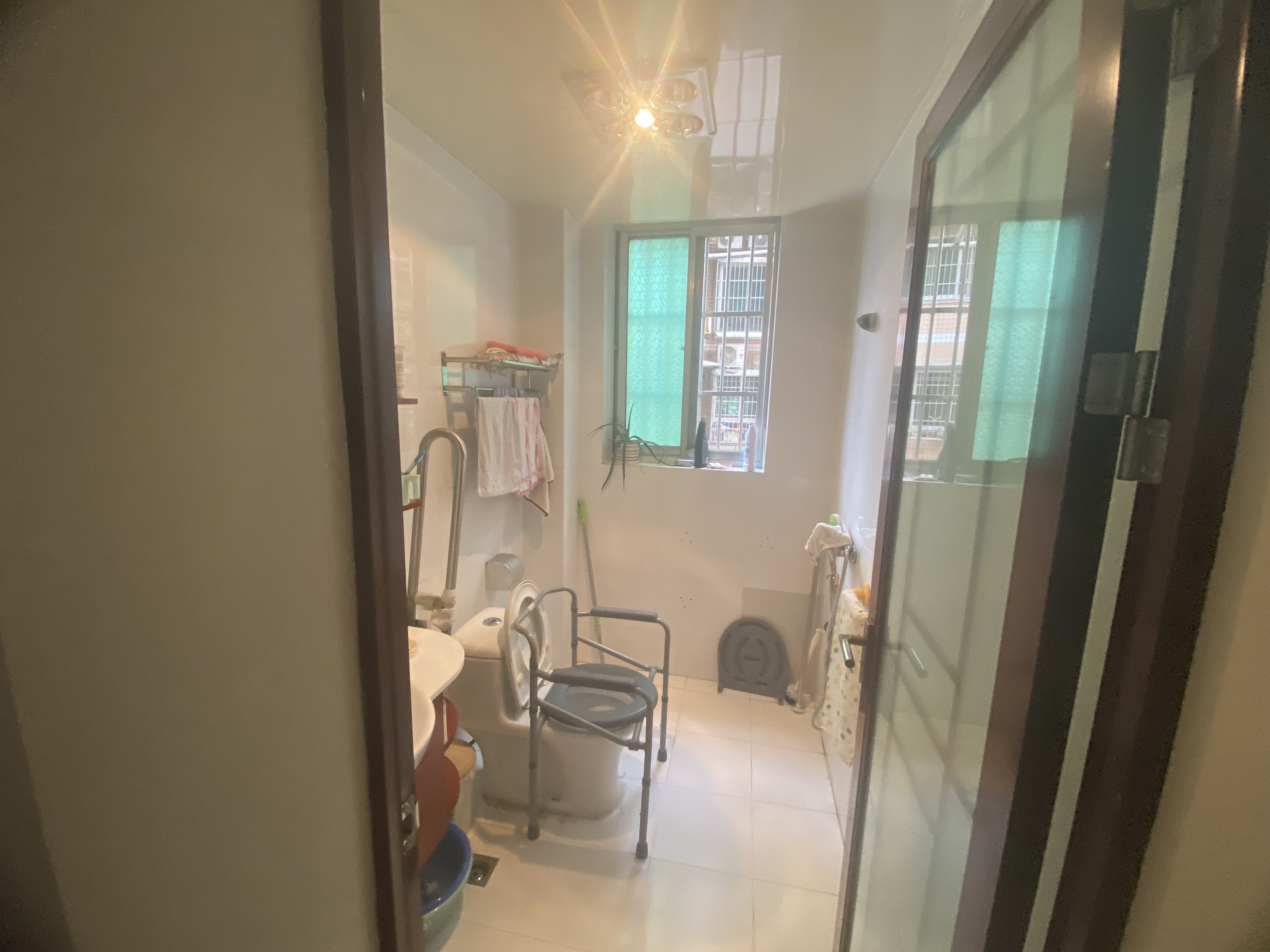 湘园小区 3室2厅2卫 52.0万 湘园小区 3室2厅2卫 52.0万室内图