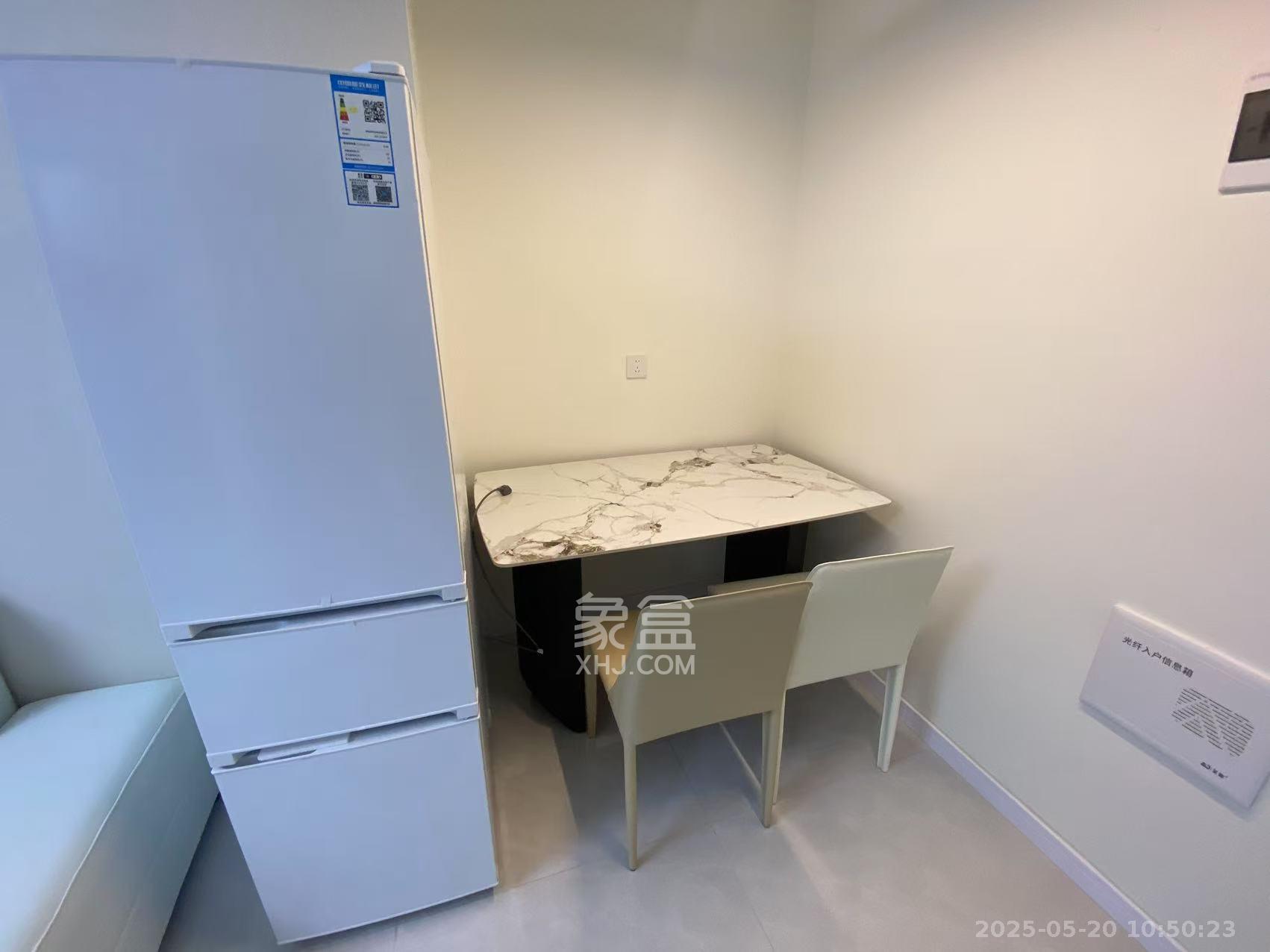 莲馨苑  1室1厅1卫   1600.00元/月室内图