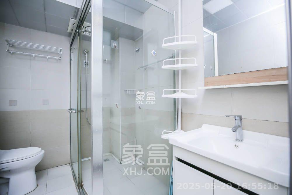 莱茵城  2室2厅1卫   1800.00元/月室内图