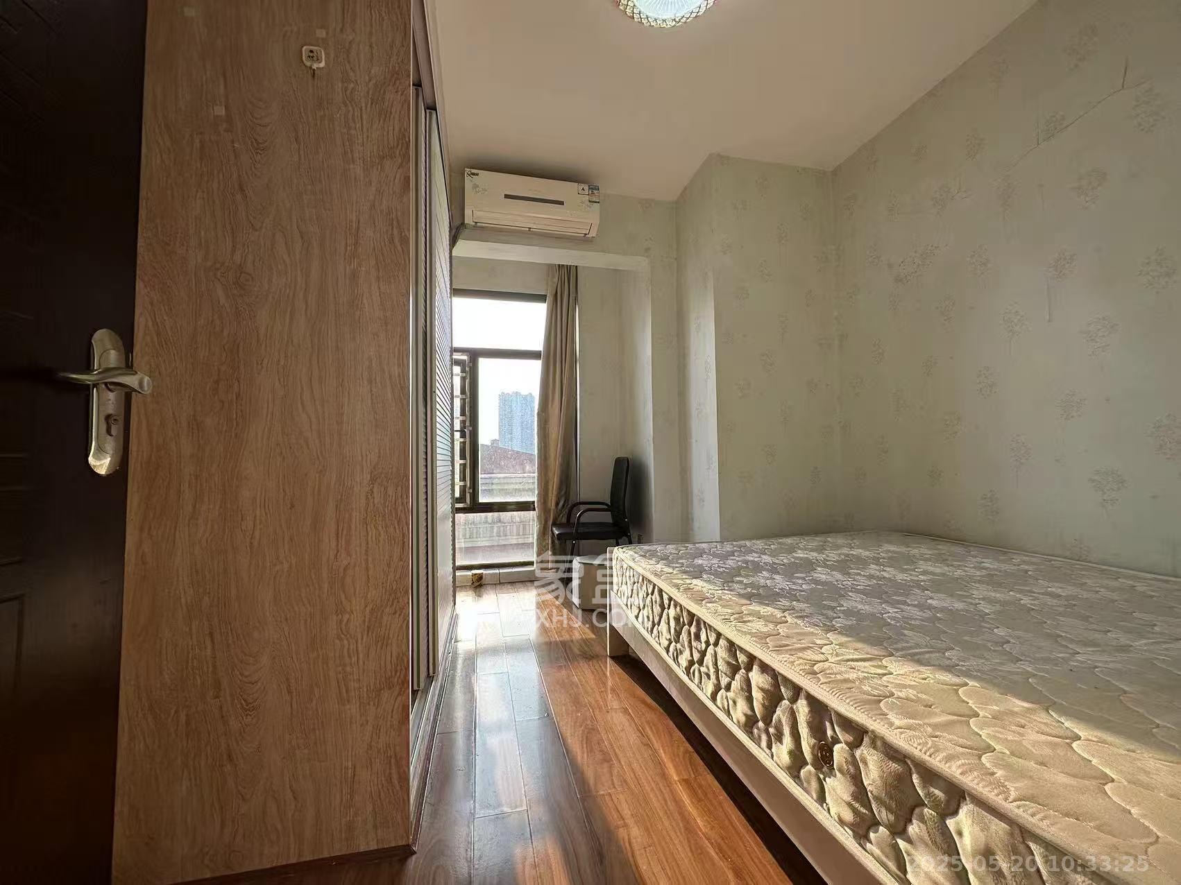 铂宫 2室2厅1卫 2600.0元/月 铂宫 2室2厅1卫 2600.0元/月室内图