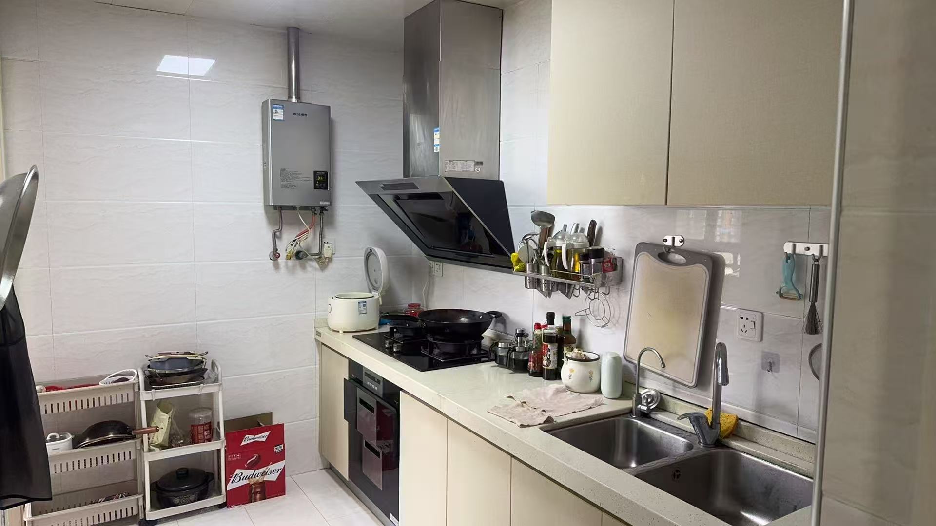 盛世金源 3室2厅1卫 2100.0元/月 盛世金源 3室2厅1卫 2100.0元/月室内图