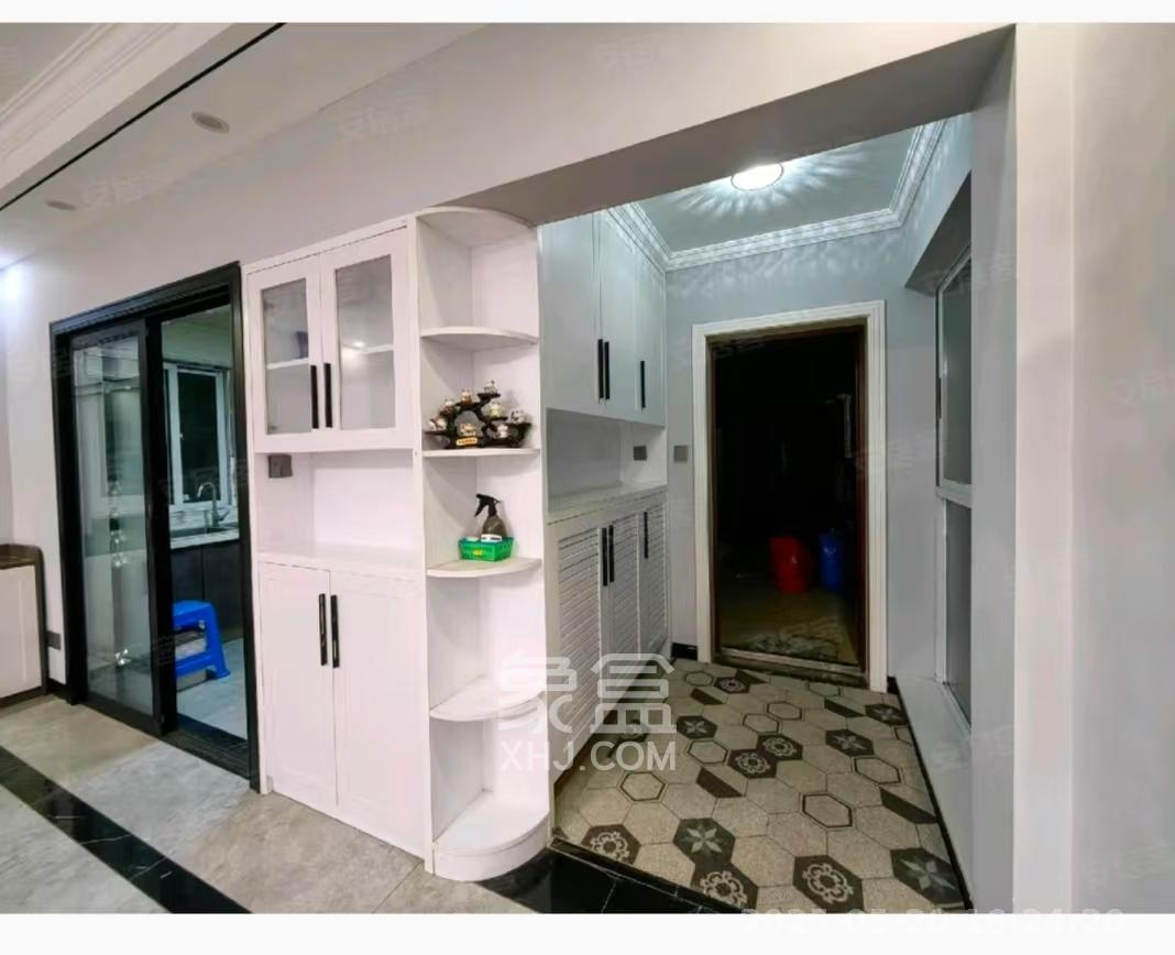 哈佛小镇(五矿哈佛小镇) 3室2厅2卫 2100.0元/月 哈佛小镇(五矿哈佛小镇) 3室2厅2卫 2100.0元/月室内图