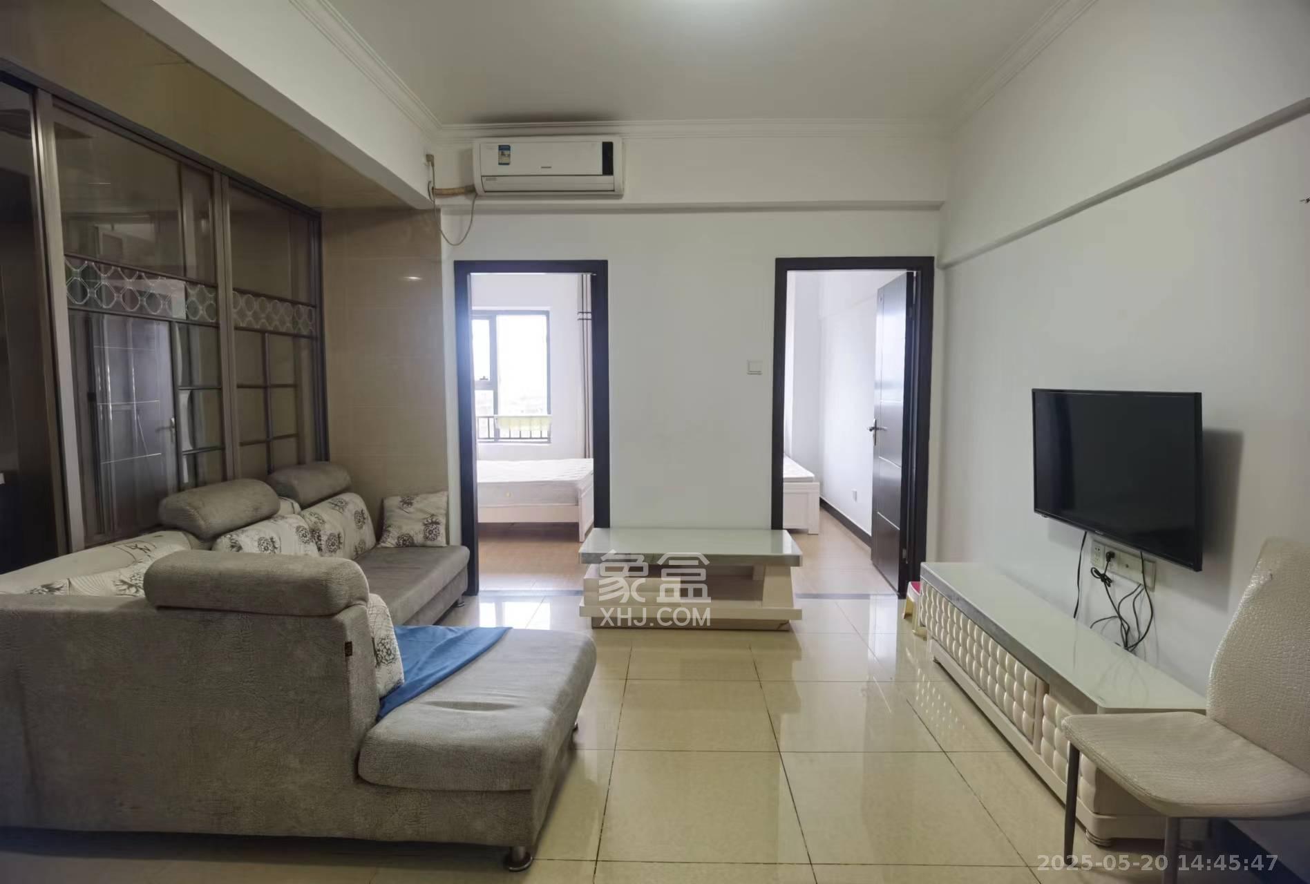 东怡外国(南湖一号) 1室1厅1卫 2600.0元/月 东怡外国(南湖一号) 1室1厅1卫 2600.0元/月室内图