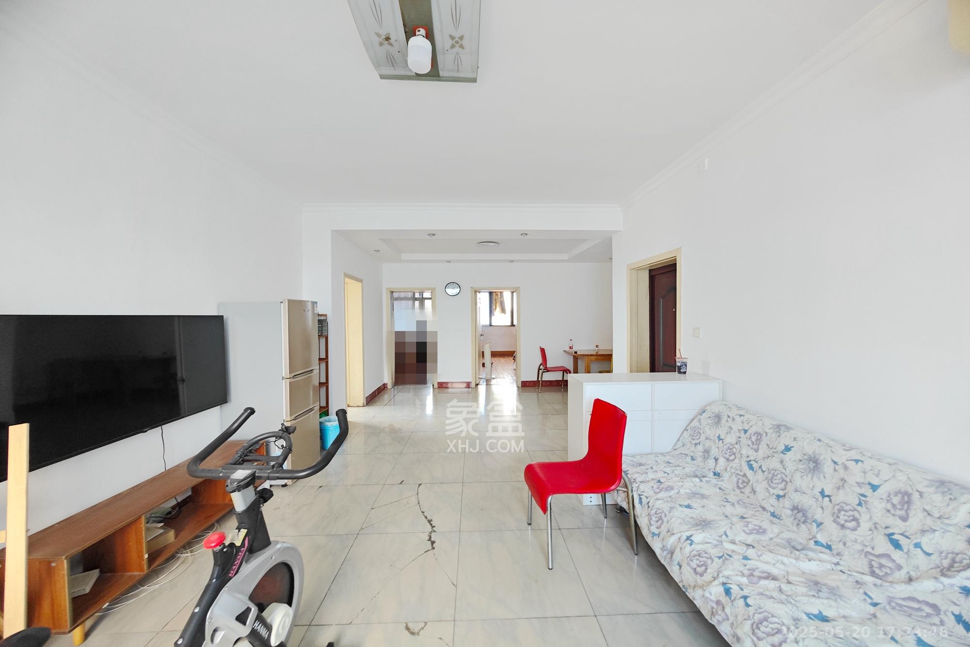 左家塘散盘(营山巷、曾家湾巷、妹子山巷) 2室2厅1卫 39.0万 左家塘散盘(营山巷、曾家湾巷、妹子山巷) 2室2厅1卫 39.0万客厅