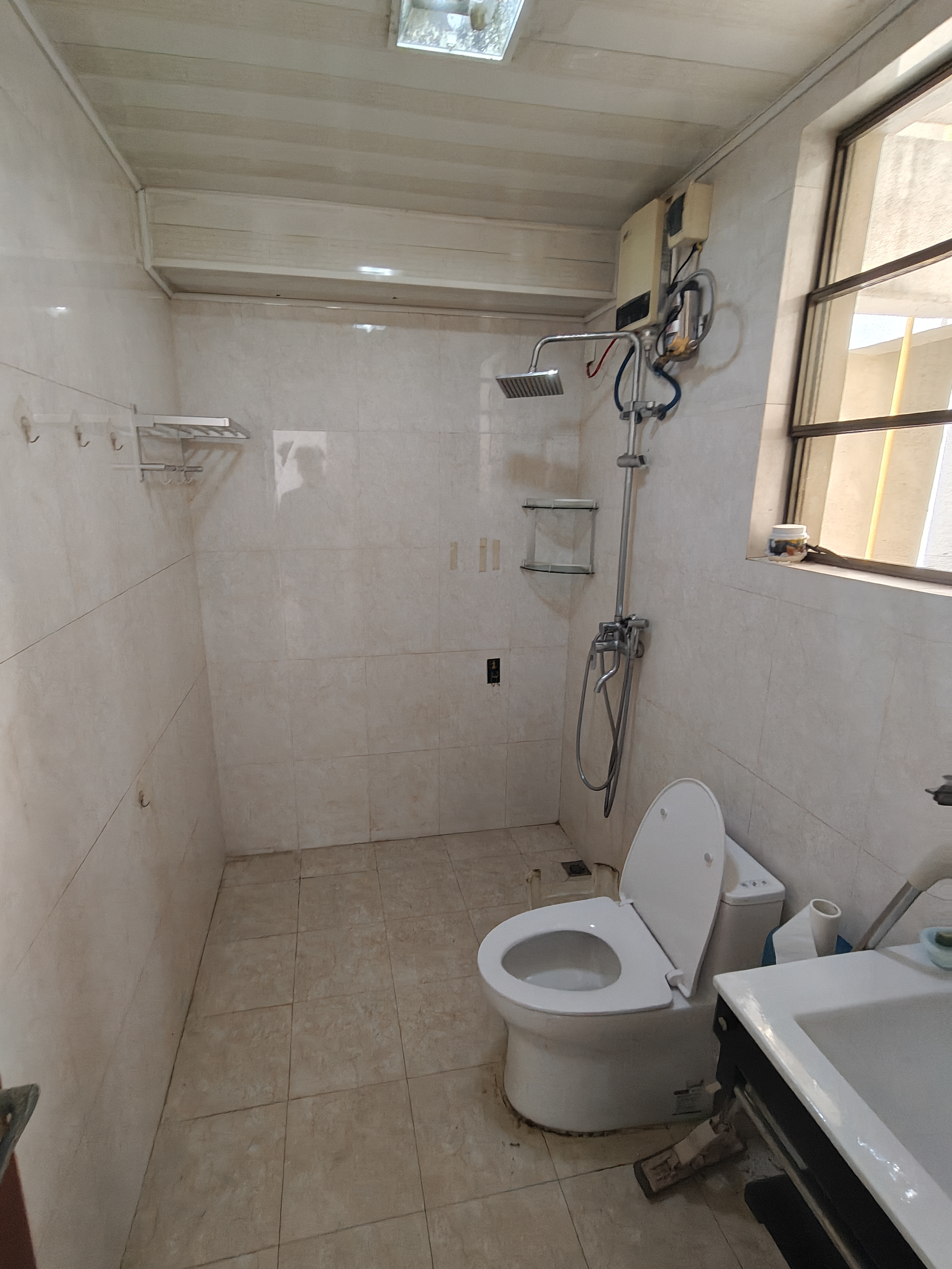 亚洲豪苑南区 3室2厅2卫 145.0万 亚洲豪苑南区 3室2厅2卫 145.0万室内图