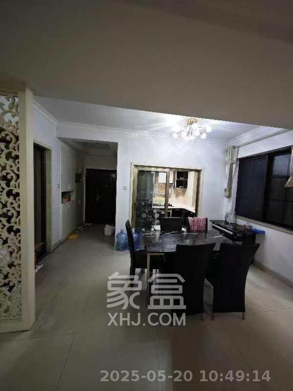 沁园春御院  3室2厅2卫   3700.00元/月室内图