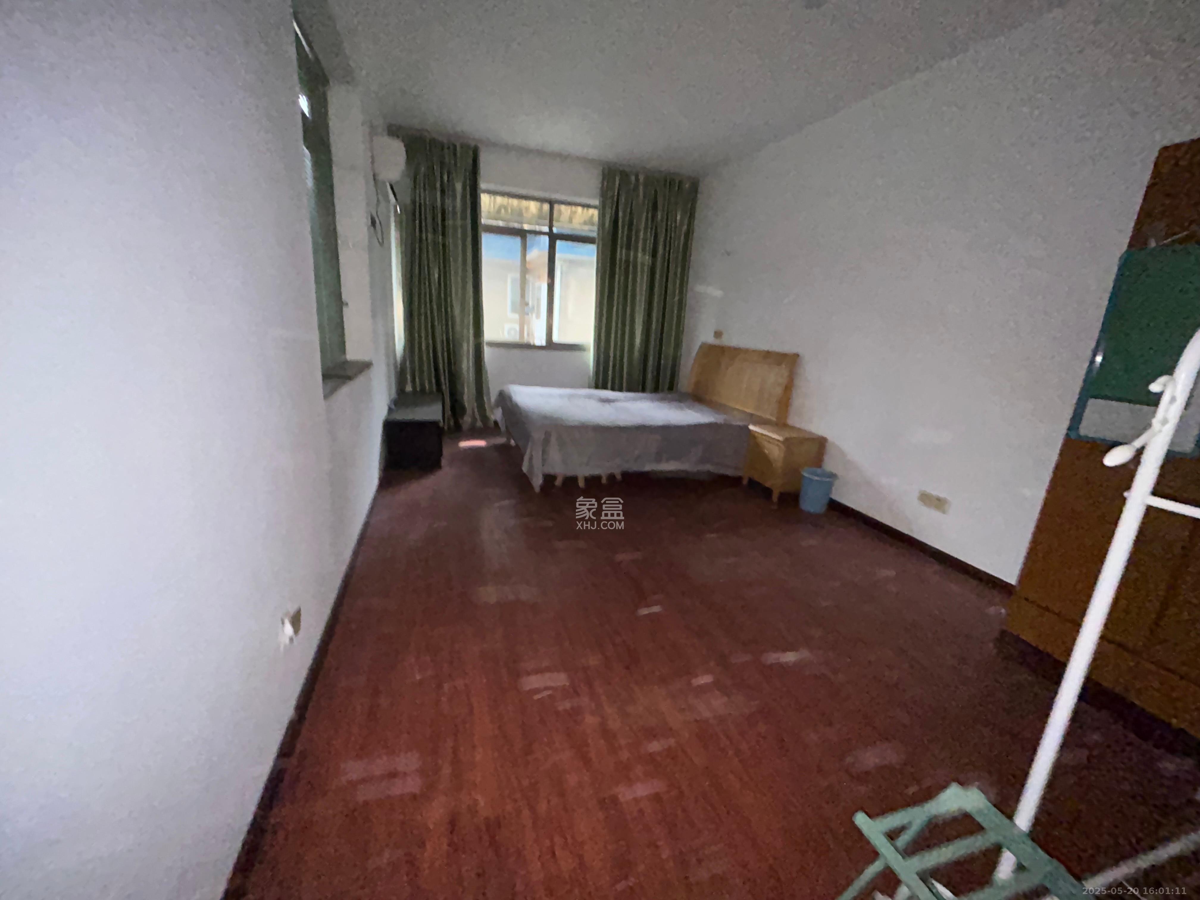 长沙理工大学侯家塘校区教职工宿舍 2室2厅1卫 1400.0元/月 长沙理工大学侯家塘校区教职工宿舍 2室2厅1卫 1400.0元/月室内图