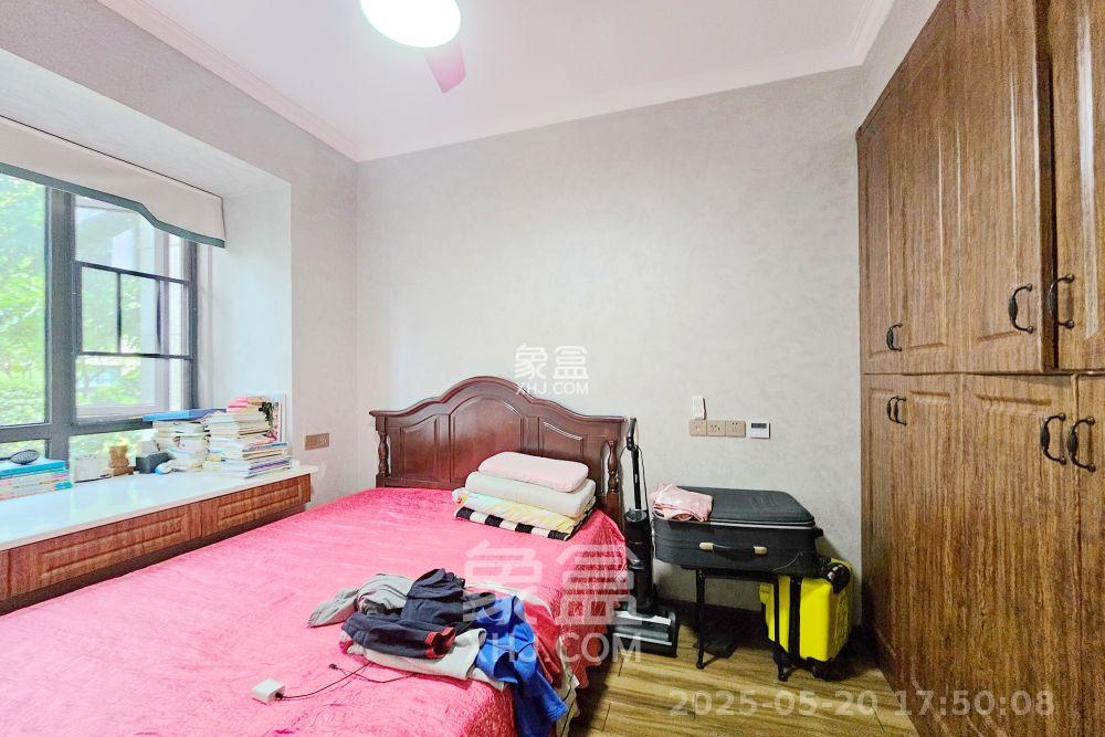 明昇壹城(明昇时代广场)一期 4室2厅2卫 5000.0元/月 明昇壹城(明昇时代广场)一期 4室2厅2卫 5000.0元/月室内图