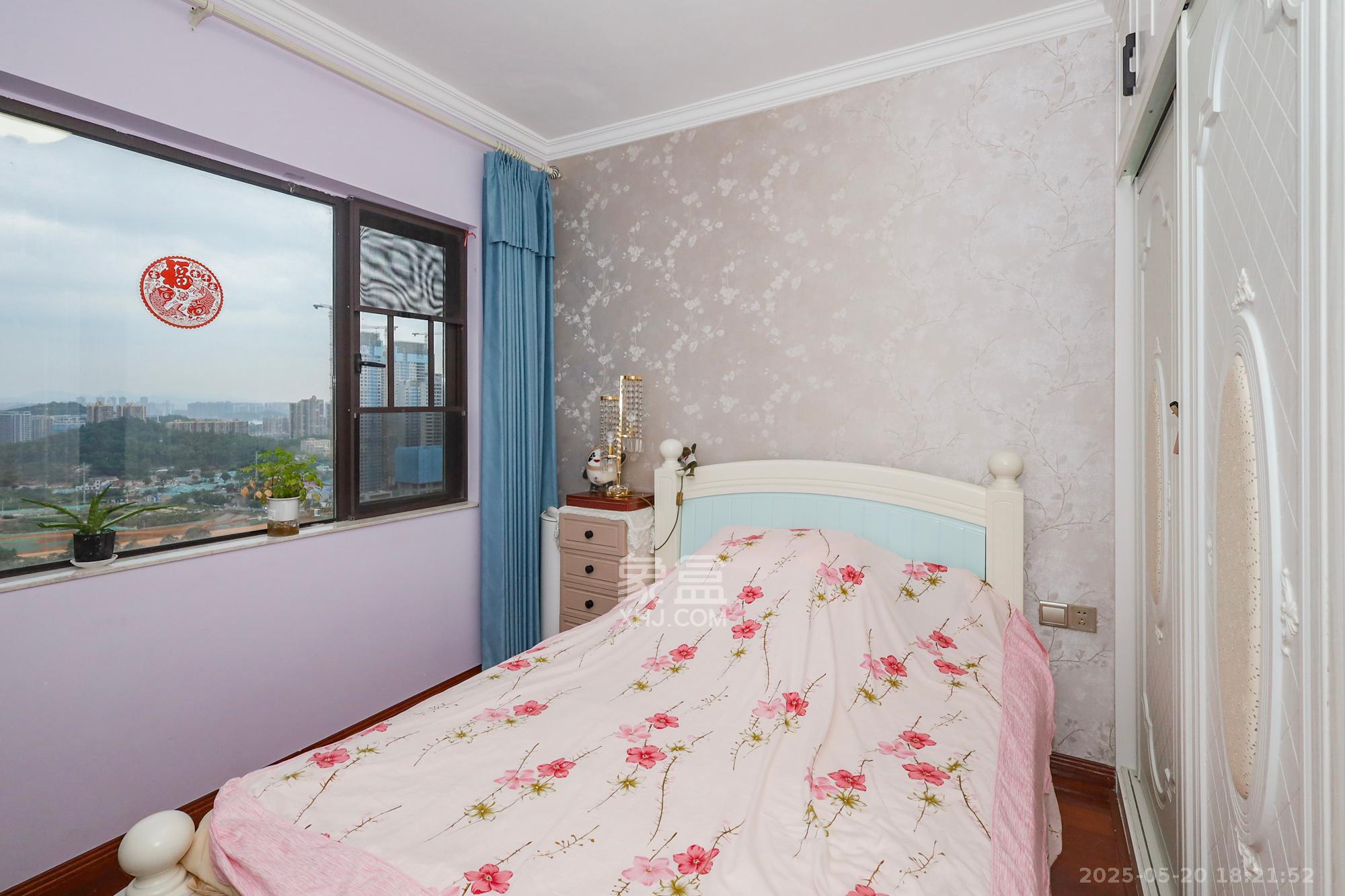 钰龙天下二期(钰龙佳园) 3室2厅2卫 278.0万 钰龙天下二期(钰龙佳园) 3室2厅2卫 278.0万卧室