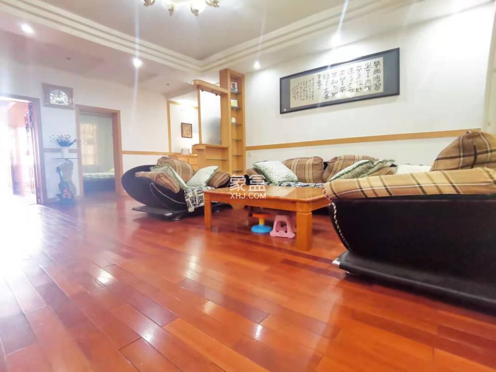 名牌大厦  3室0厅0卫   1800.00元/月室内图