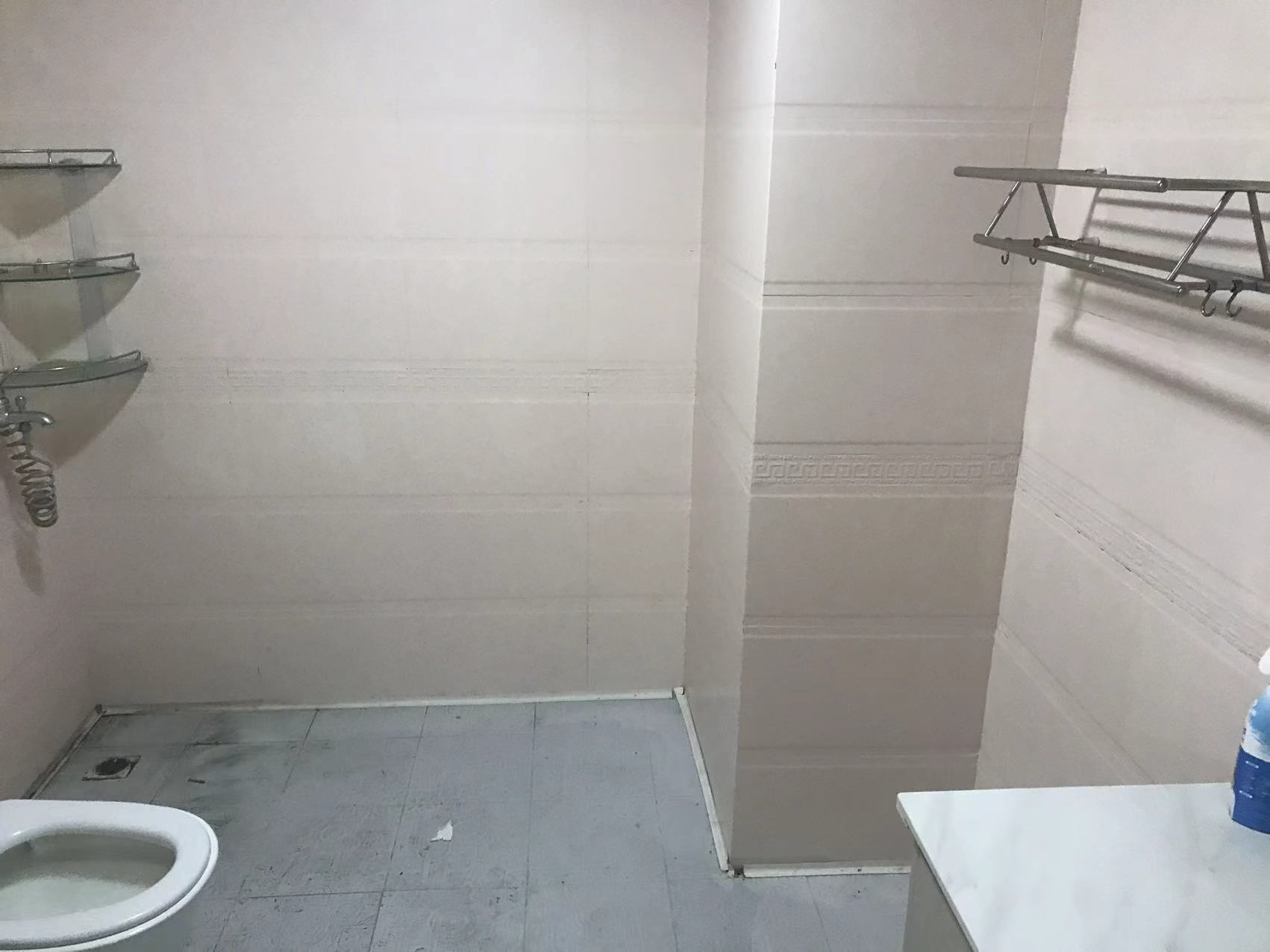 兴力国际大厦  3室2厅2卫   3200.00元/月室内图