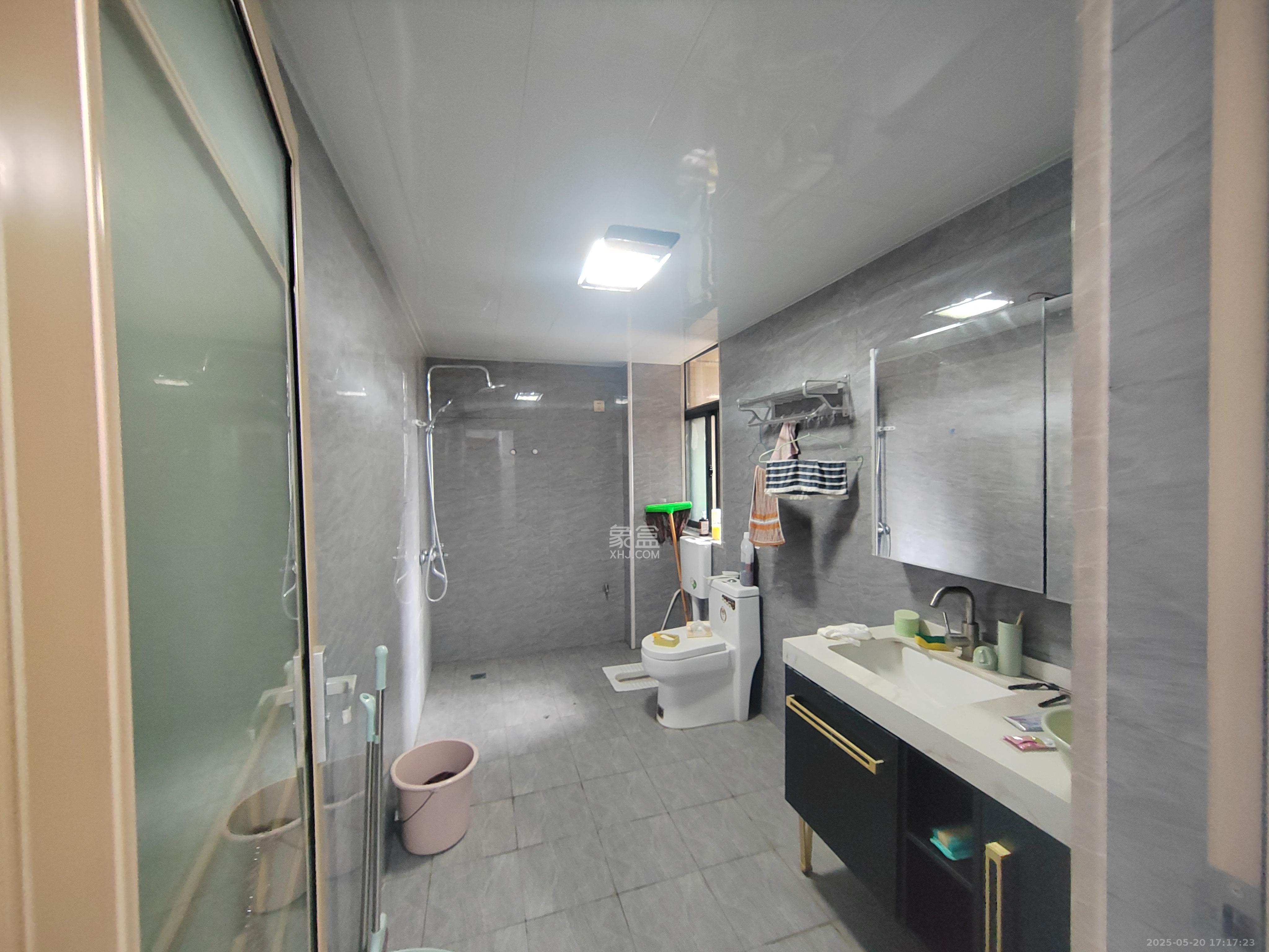 翰林居 9室3厅4卫 4800.0元/月 翰林居 9室3厅4卫 4800.0元/月室内图