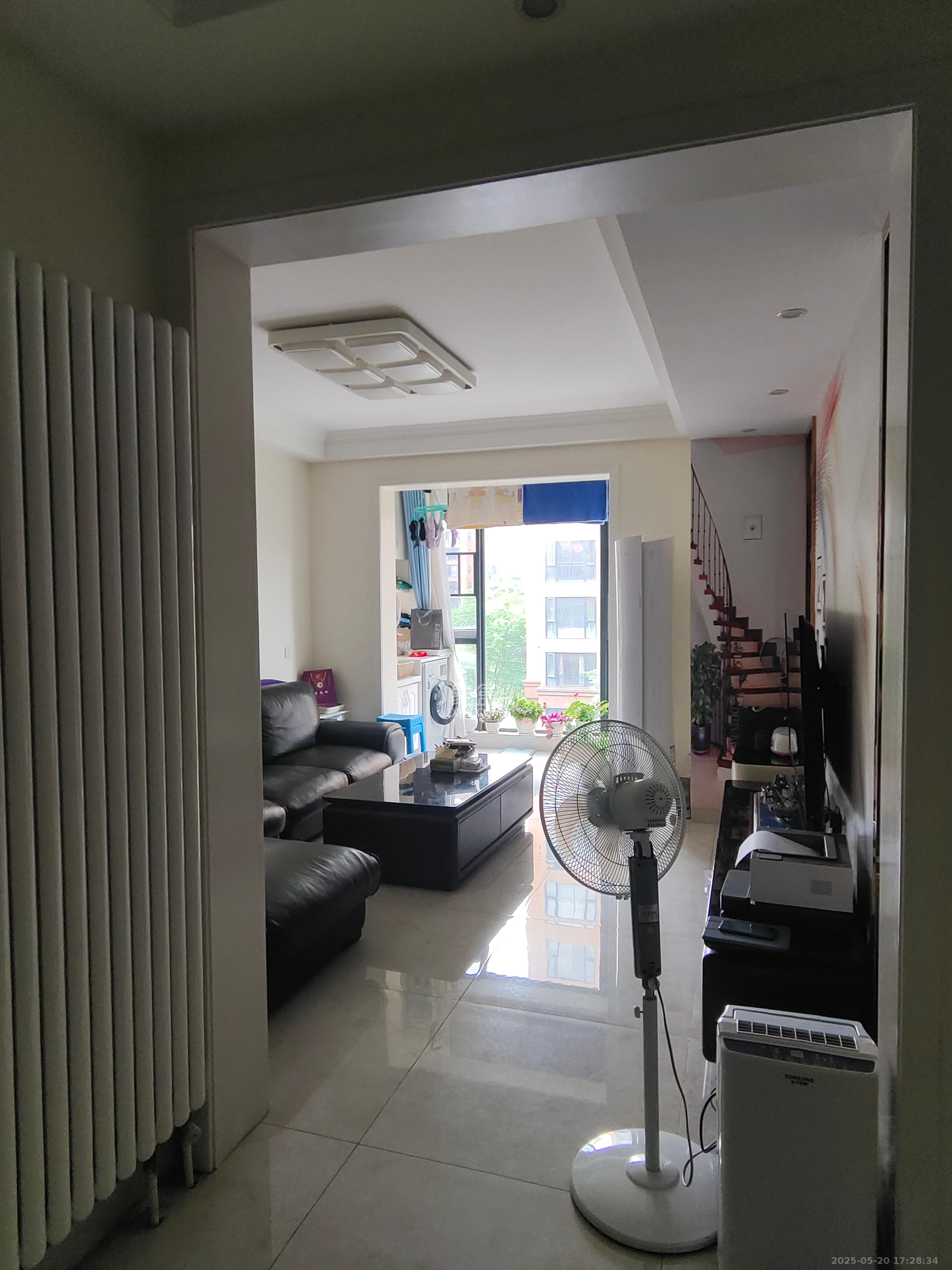 怡海星城 1室0厅0卫 2100.0元/月 怡海星城 1室0厅0卫 2100.0元/月室内图