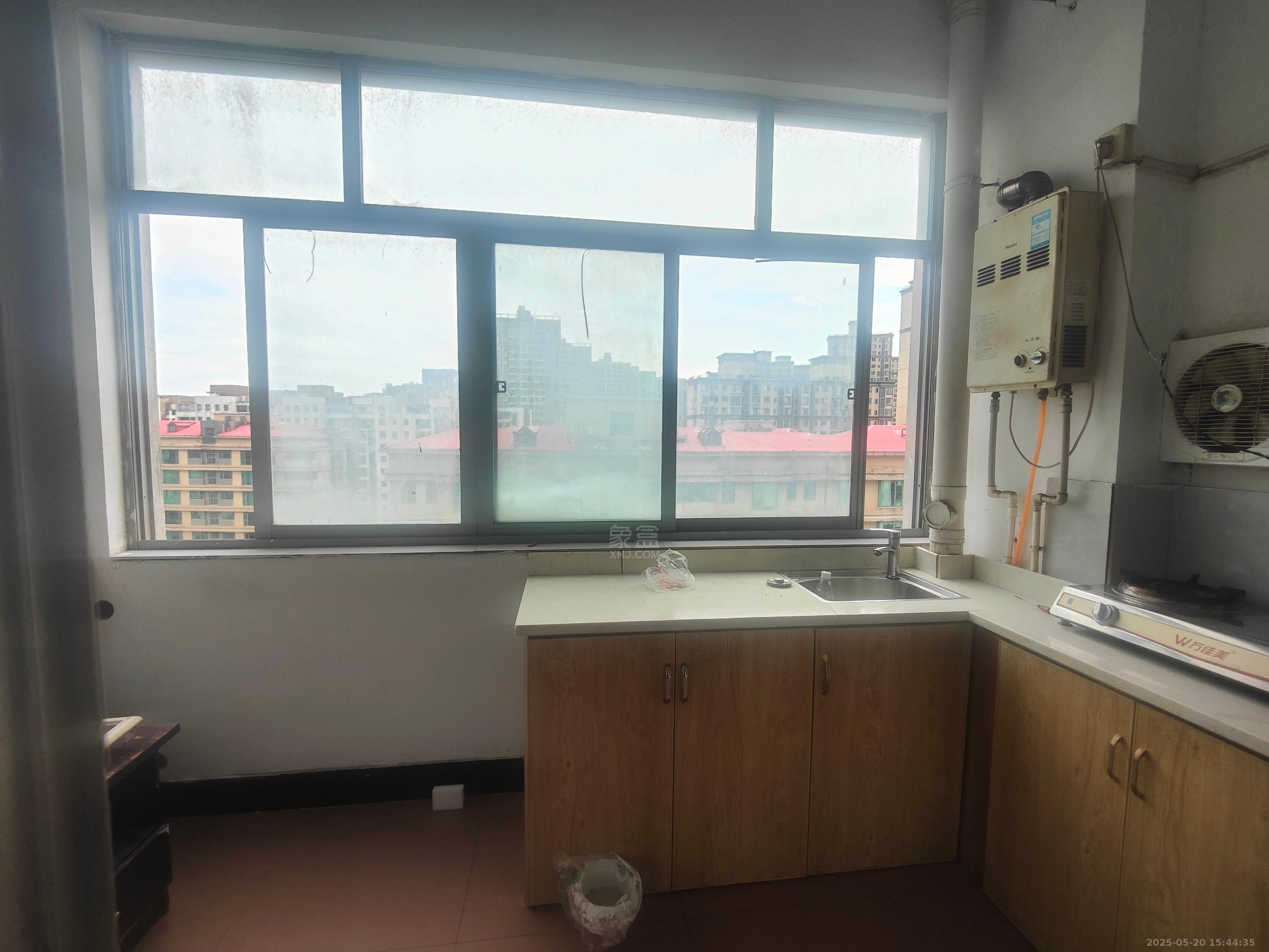 庐山春天大厦(和一宾馆) 1室1厅1卫 900.0元/月 庐山春天大厦(和一宾馆) 1室1厅1卫 900.0元/月室内图