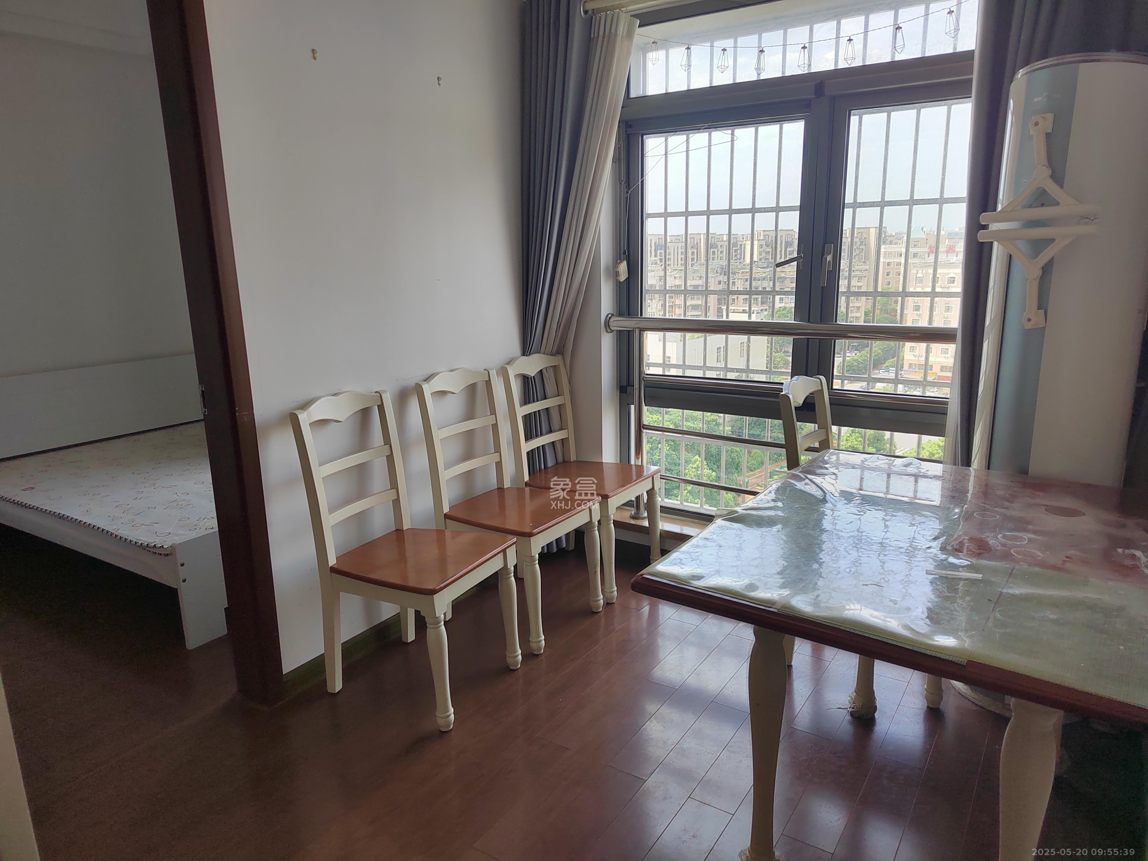 环宇天地、中海地产(中信城市广场二期) 2室1厅1卫 1900.0元/月 环宇天地、中海地产(中信城市广场二期) 2室1厅1卫 1900.0元/月室内图