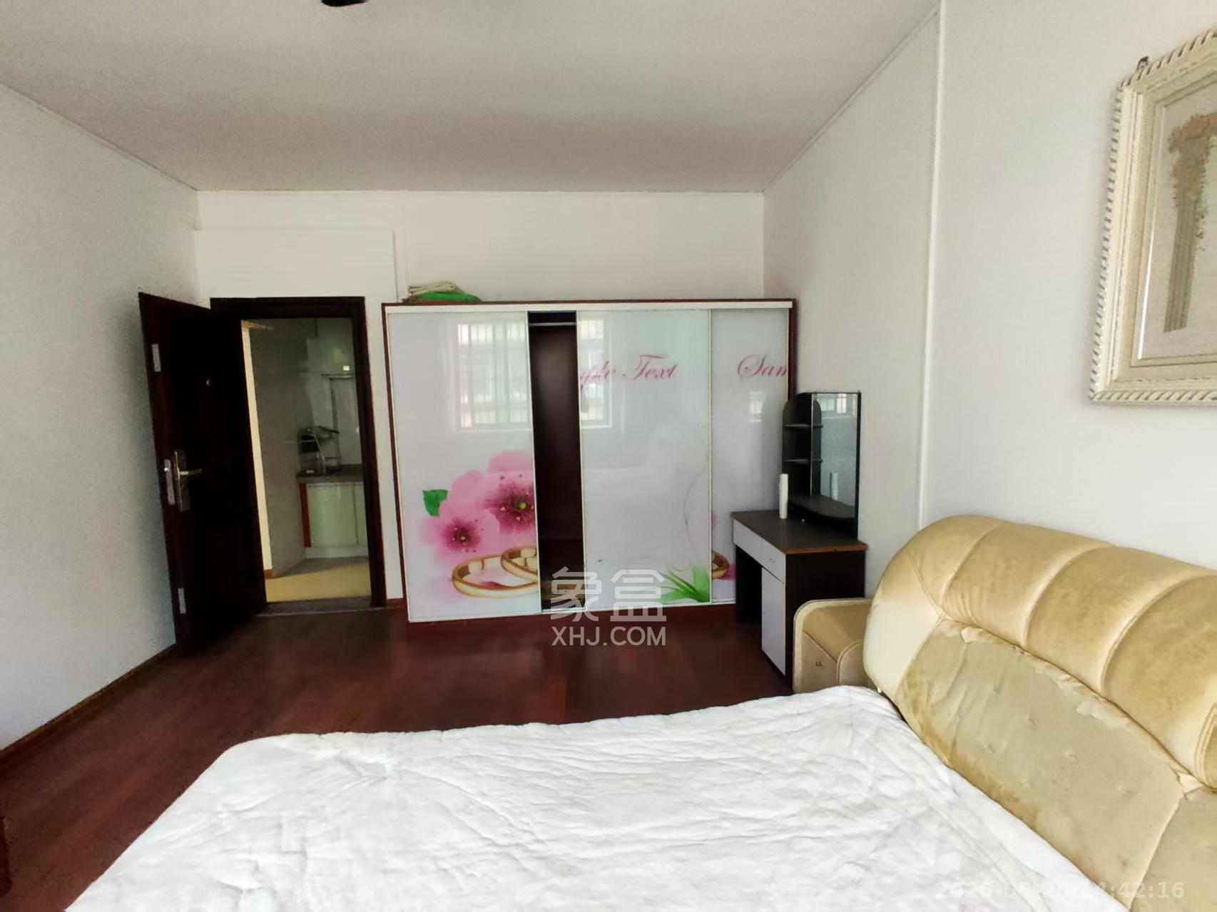 青青家园 2室1厅1卫 1800.0元/月 青青家园 2室1厅1卫 1800.0元/月室内图