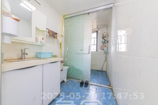 中建芙蓉嘉苑  3室2厅1卫   2200.00元/月室内图