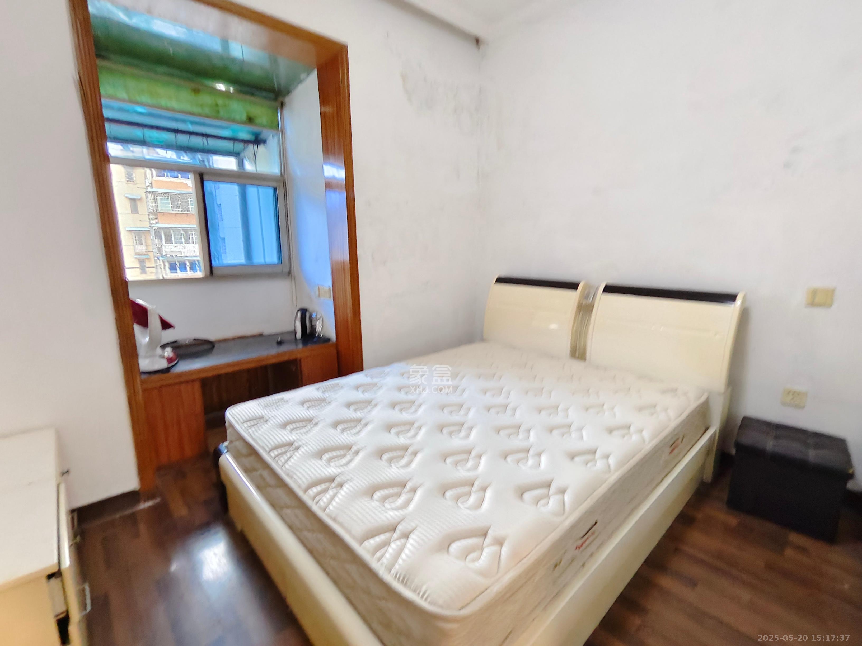 建湘新村  1室1厅1卫   1100.00元/月室内图