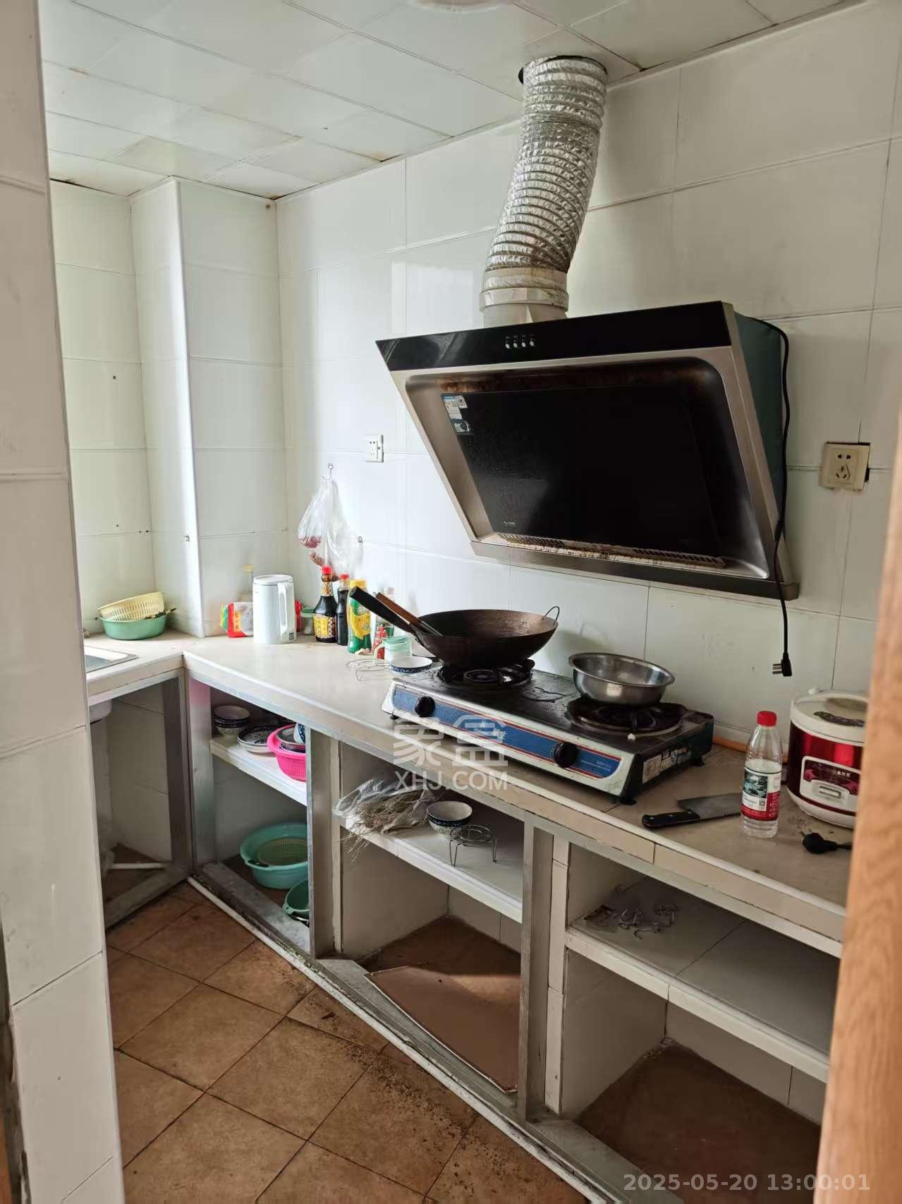 西城龙庭 4室2厅2卫 2200.0元/月 西城龙庭 4室2厅2卫 2200.0元/月室内图