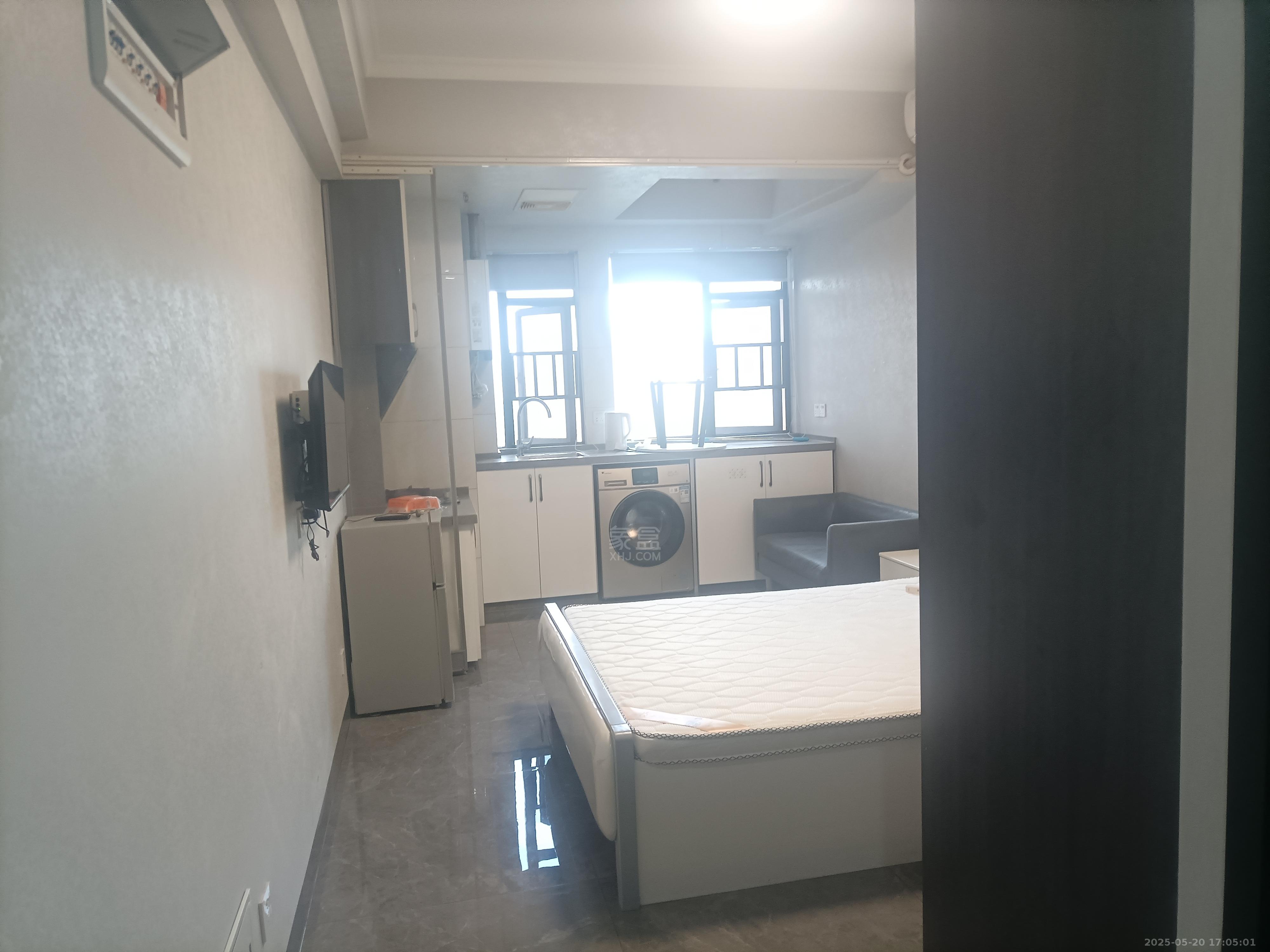 和顺天河广场(型格广场) 1室1厅1卫 1150.0元/月 和顺天河广场(型格广场) 1室1厅1卫 1150.0元/月室内图