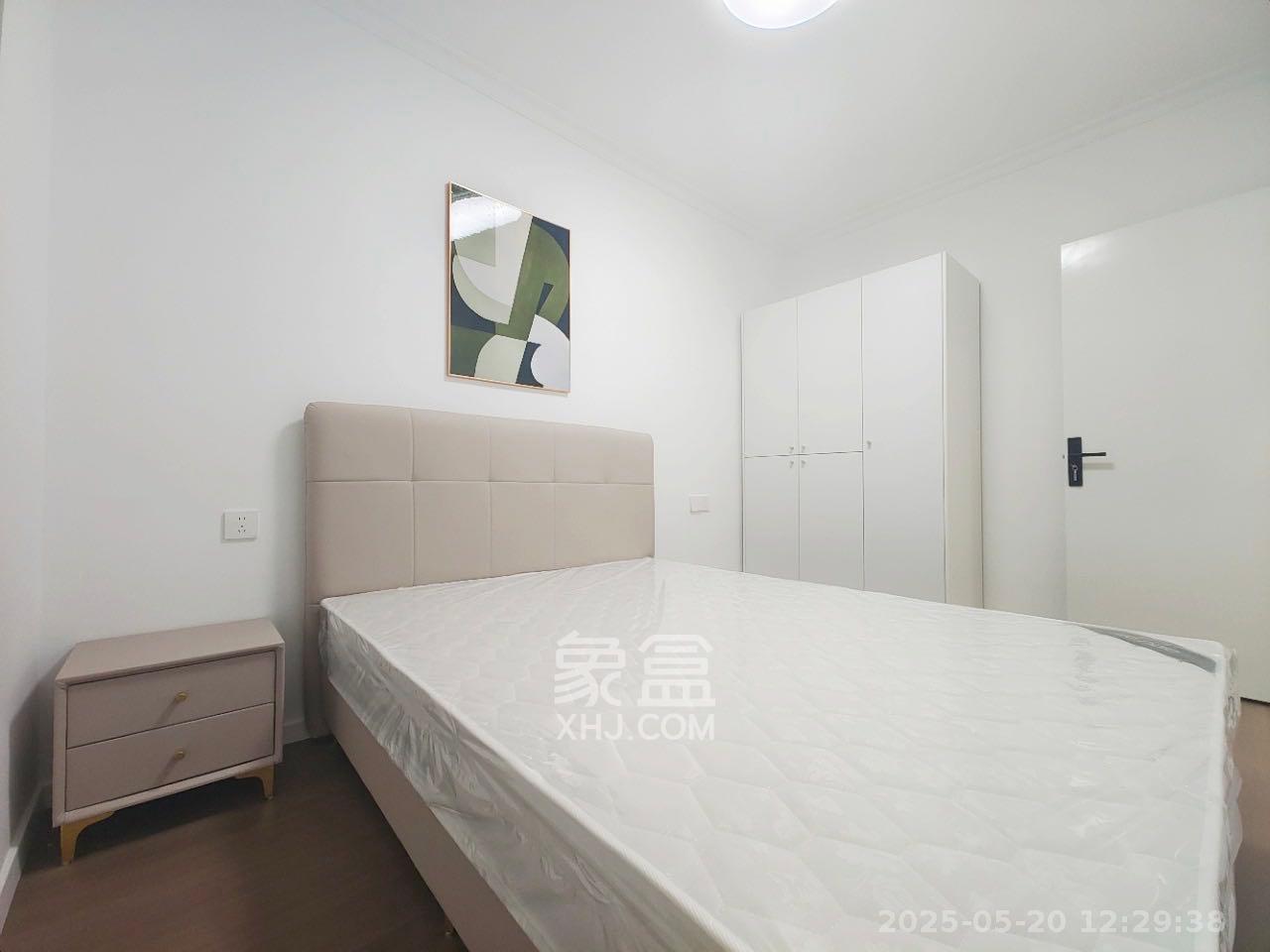 东玺门  2室2厅1卫   3500.00元/月