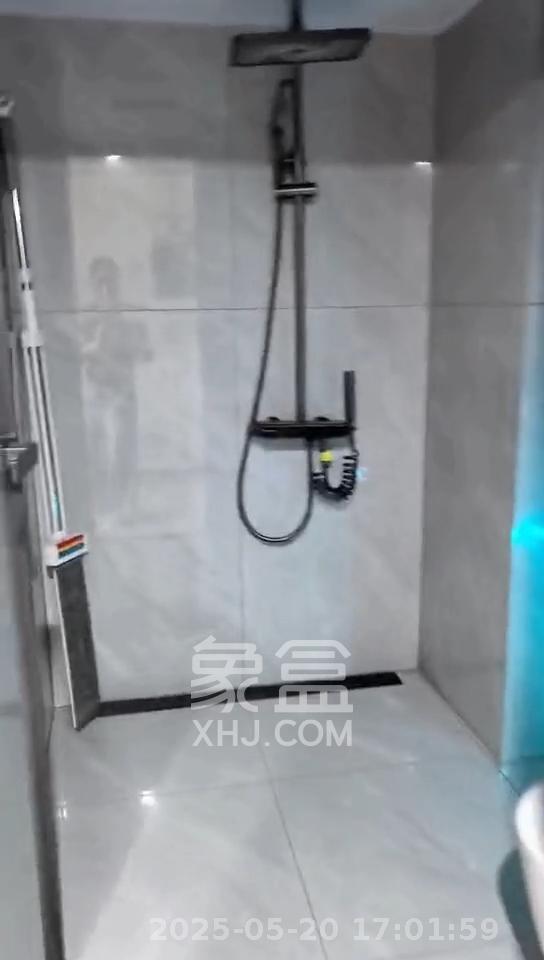 京武浪琴山三期（京武中心）  2室1厅1卫    3500.0元/月室内图