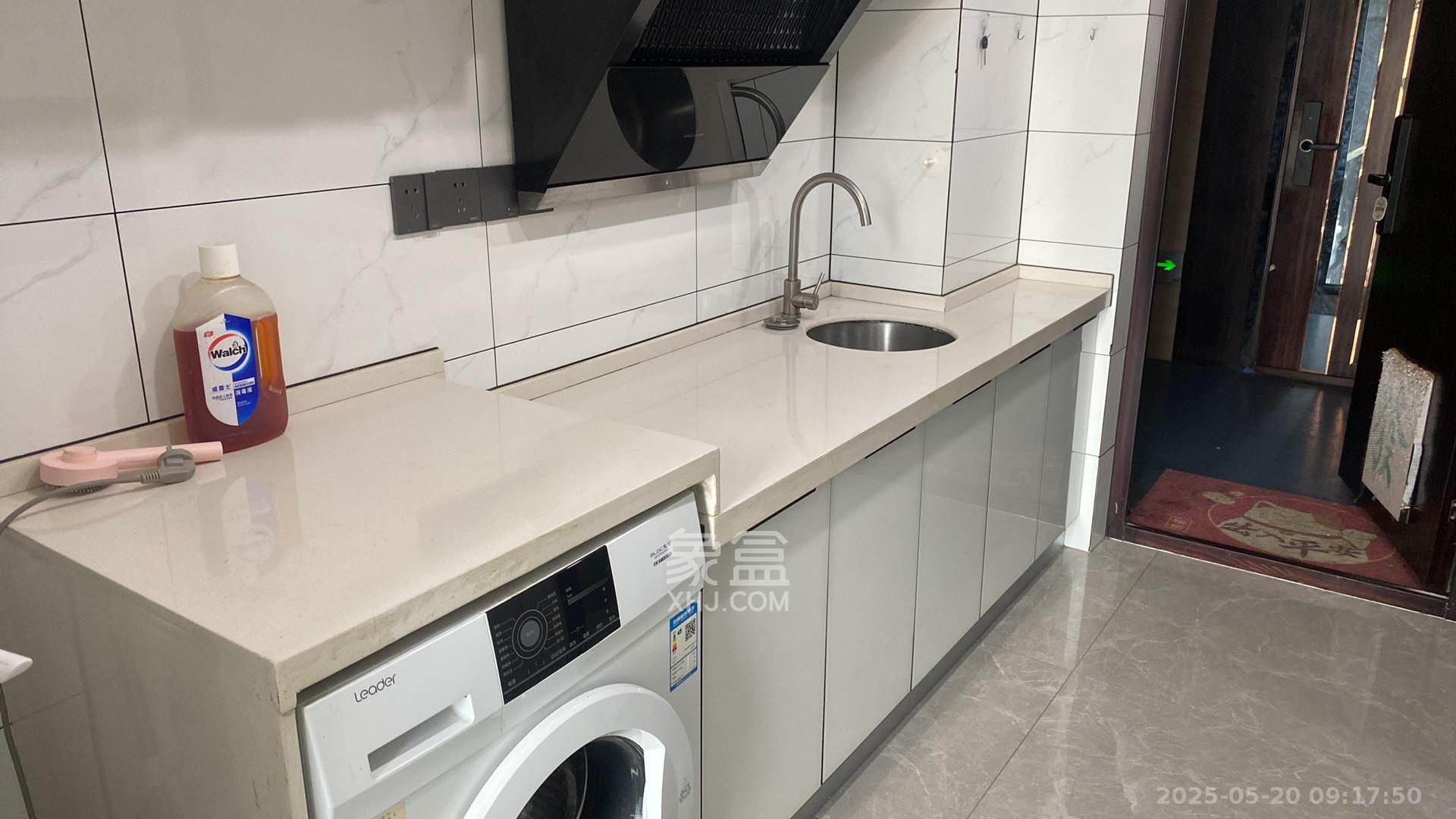 东盈商业广场(华泉城市广场)  2室1厅1卫    2500.0元/月 东盈商业广场(华泉城市广场)  2室1厅1卫    2500.0元/月室内图