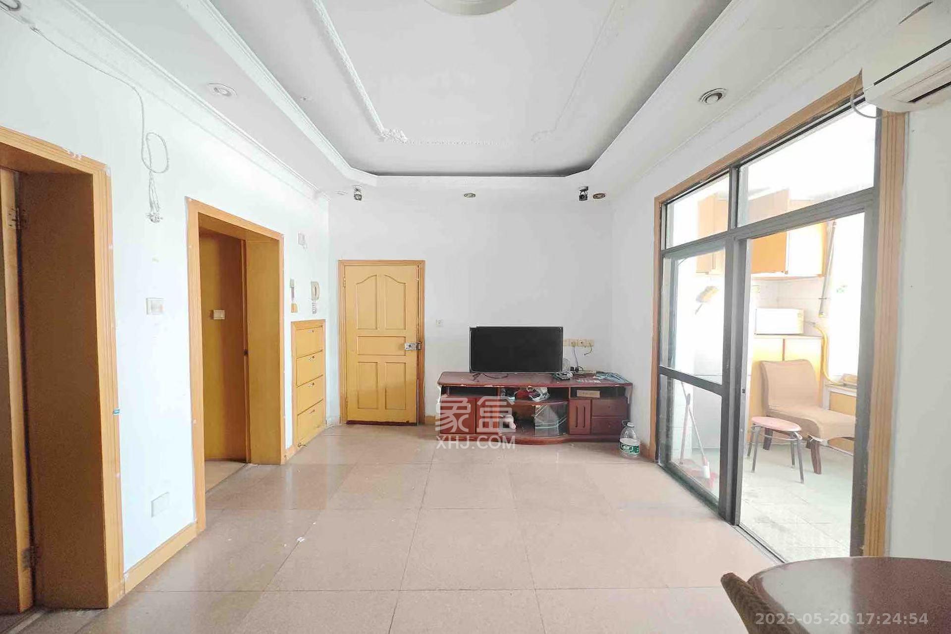 东塘电信宿舍  2室1厅1卫    1400.0元/月 东塘电信宿舍  2室1厅1卫    1400.0元/月