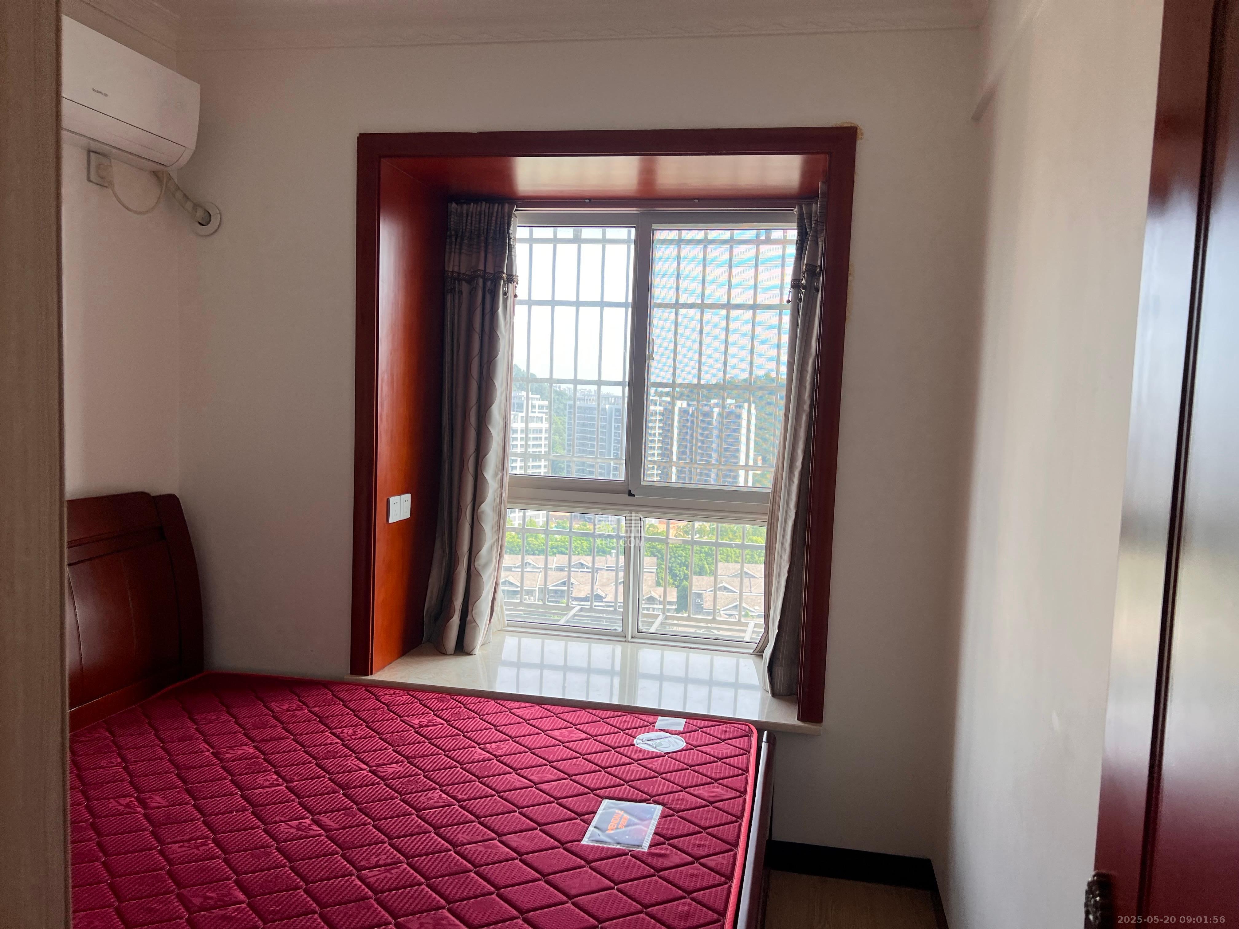 谷山乐园三期  3室2厅1卫    2200.0元/月 谷山乐园三期  3室2厅1卫    2200.0元/月室内图