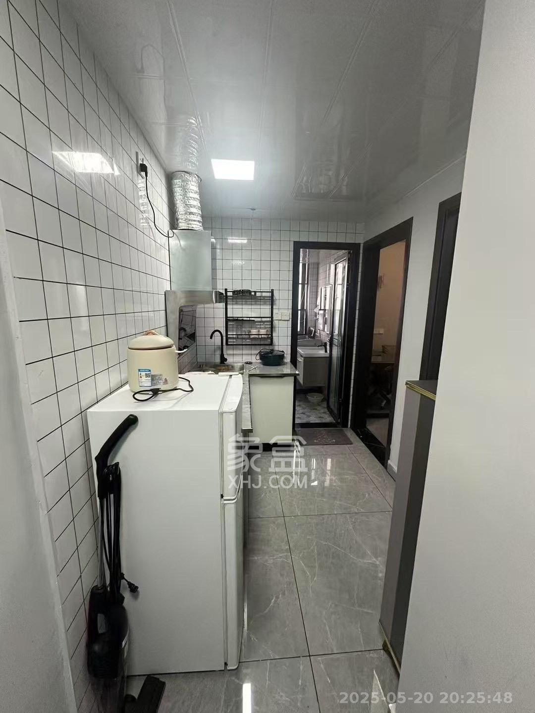 星雅美辰  1室1厅1卫    1500.0元/月室内图