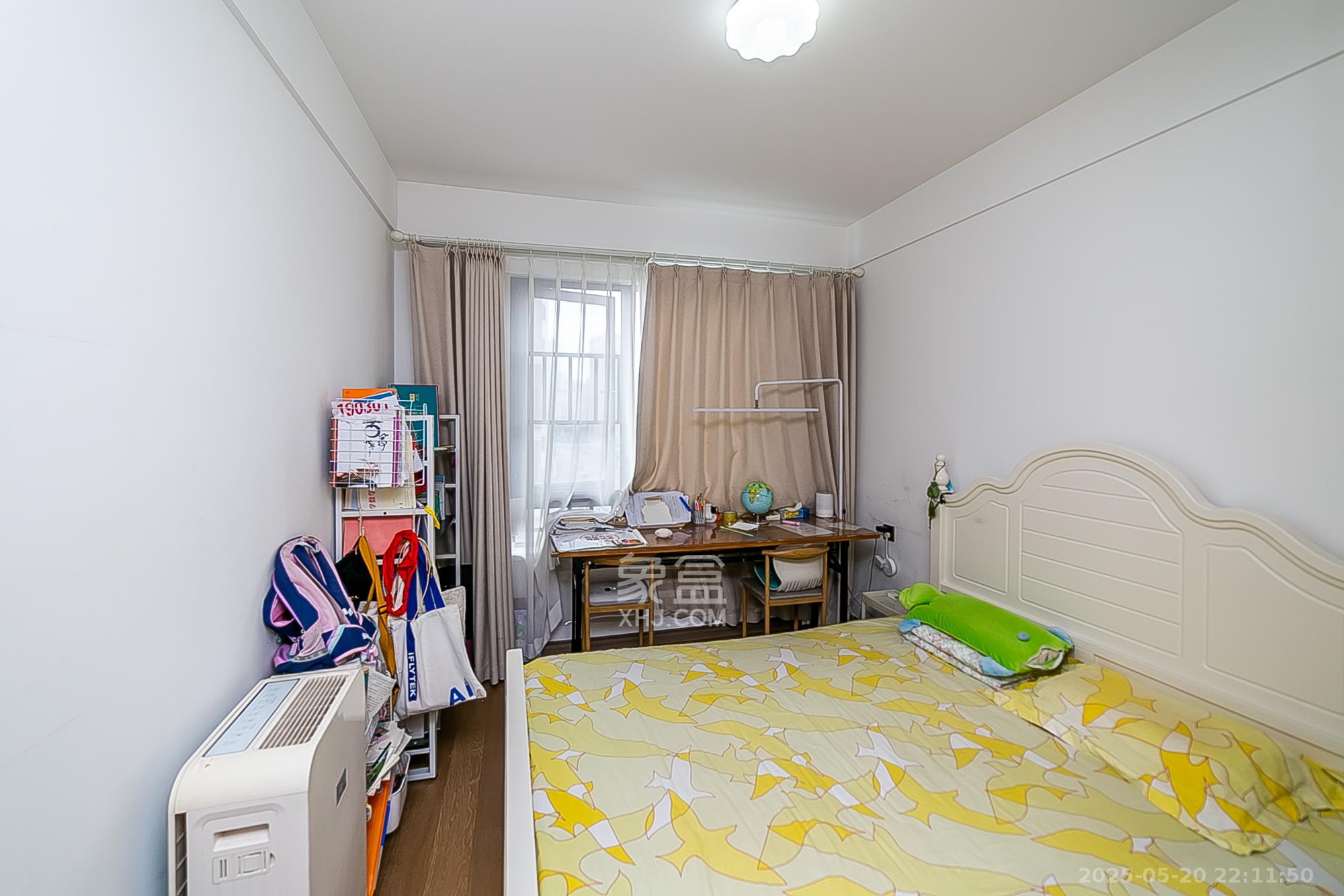 卓越江岸  4室2厅2卫    201.0万 卓越江岸  4室2厅2卫    201.0万卧室